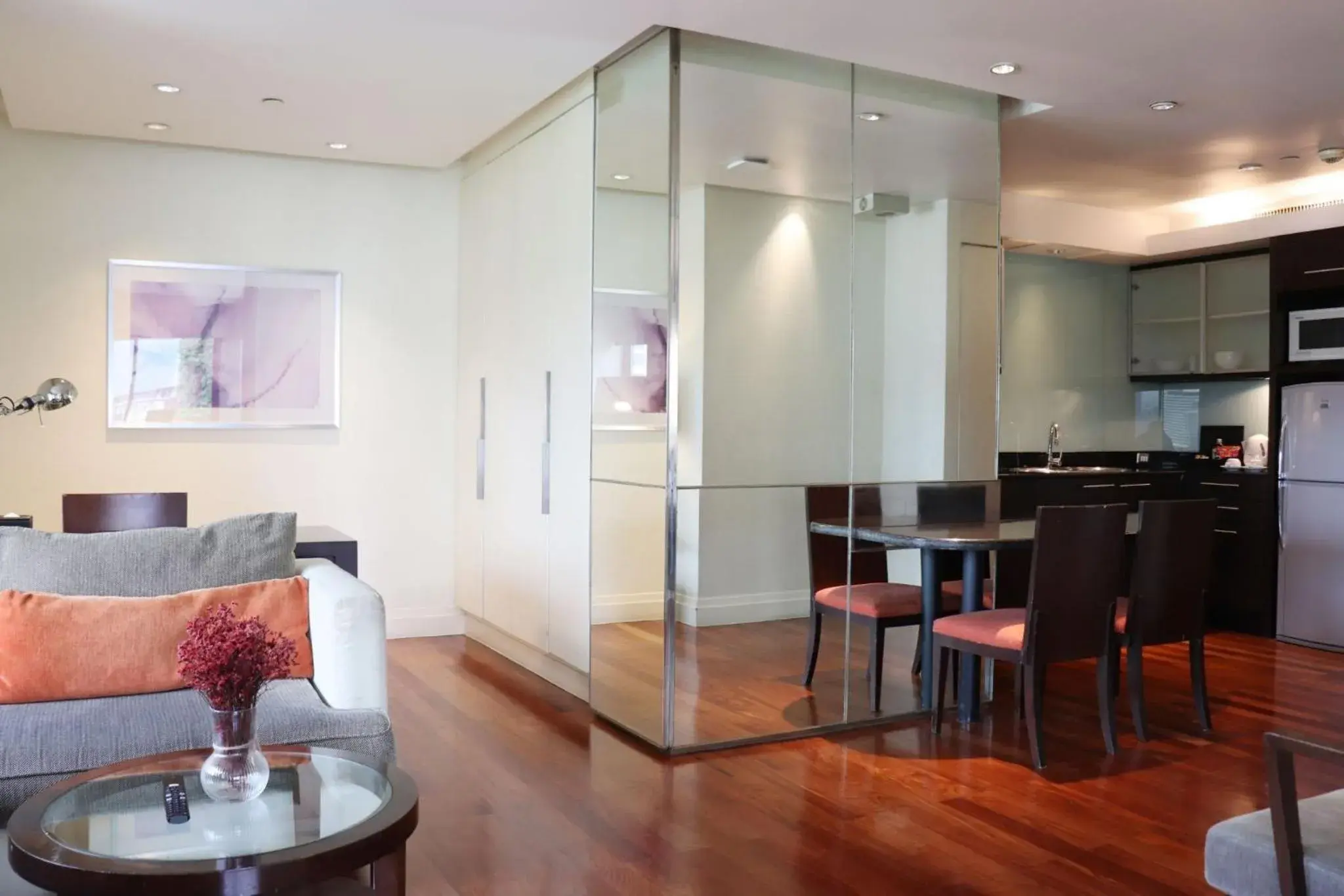 One Bedroom Executive Suite in The Quarter Saladaeng by UHG One Bedroom Executive Suite in The Quarter Saladaeng by UHG