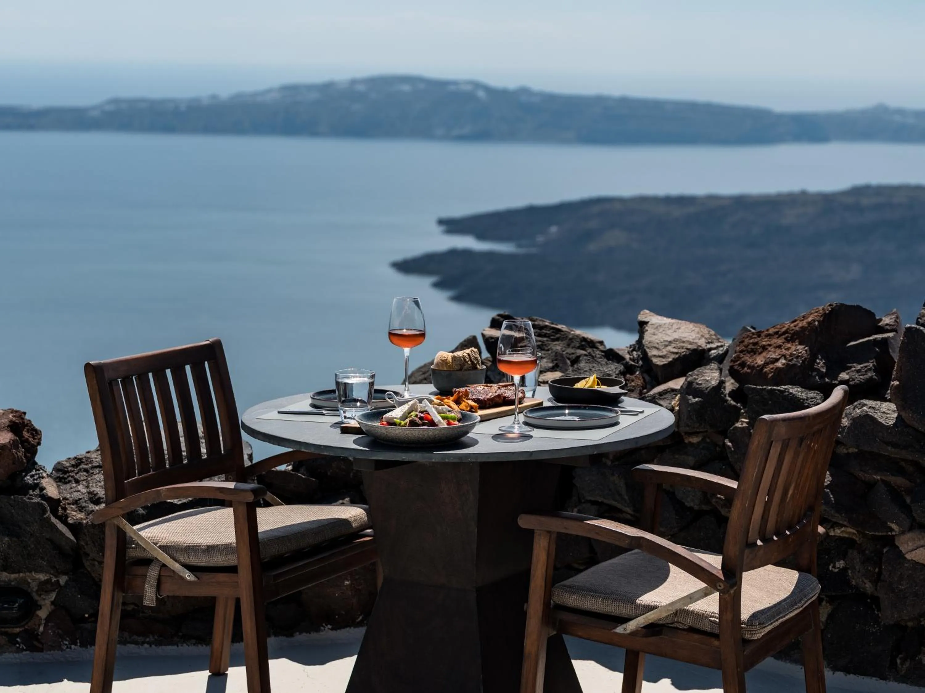 Restaurant/places to eat in Honeymoon Petra Villas