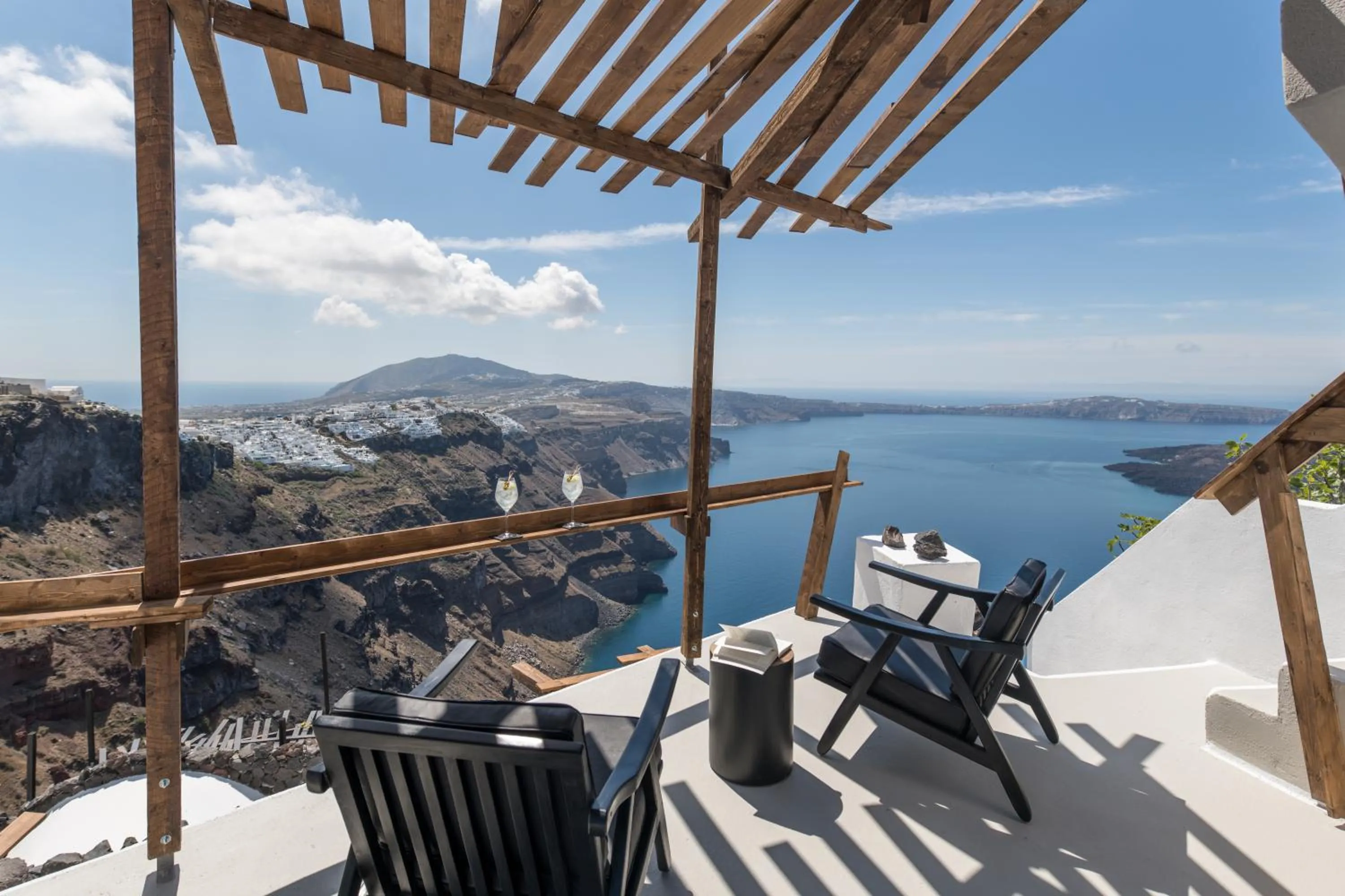Balcony/Terrace in Honeymoon Petra Villas