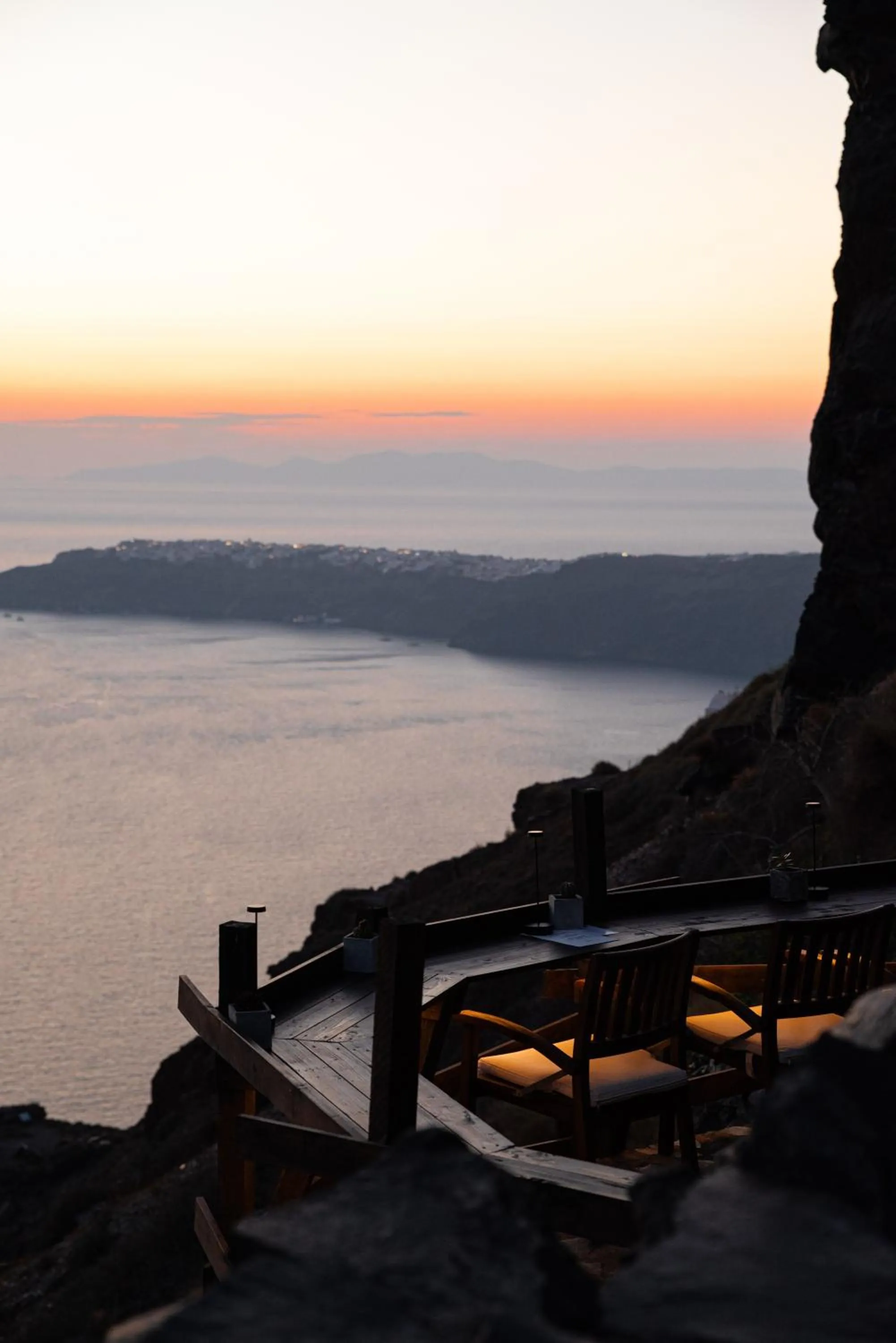 Restaurant/places to eat in Honeymoon Petra Villas