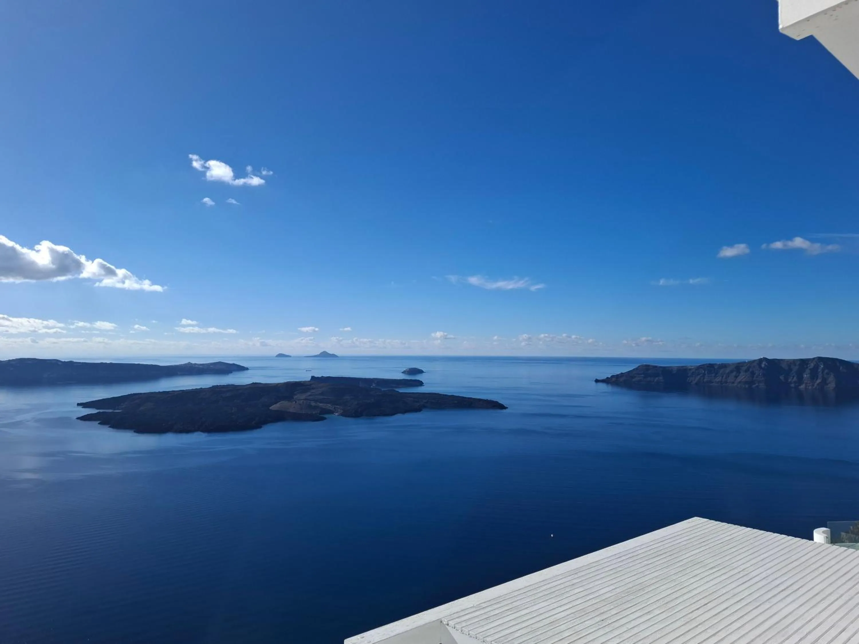 Aeolos Art & Eco Suites Adults Only