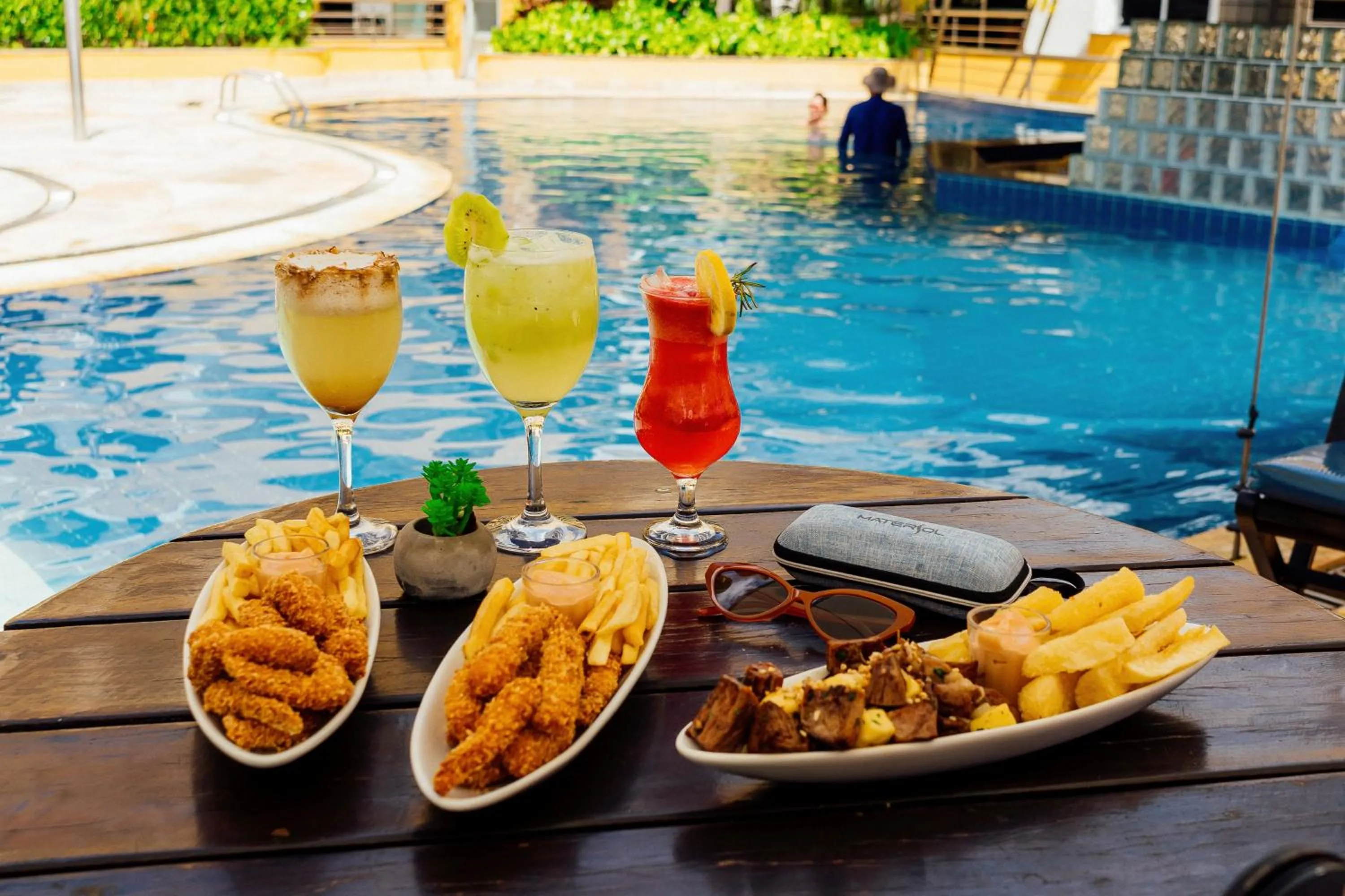 Swimming pool in Aquaria Natal Hotel
