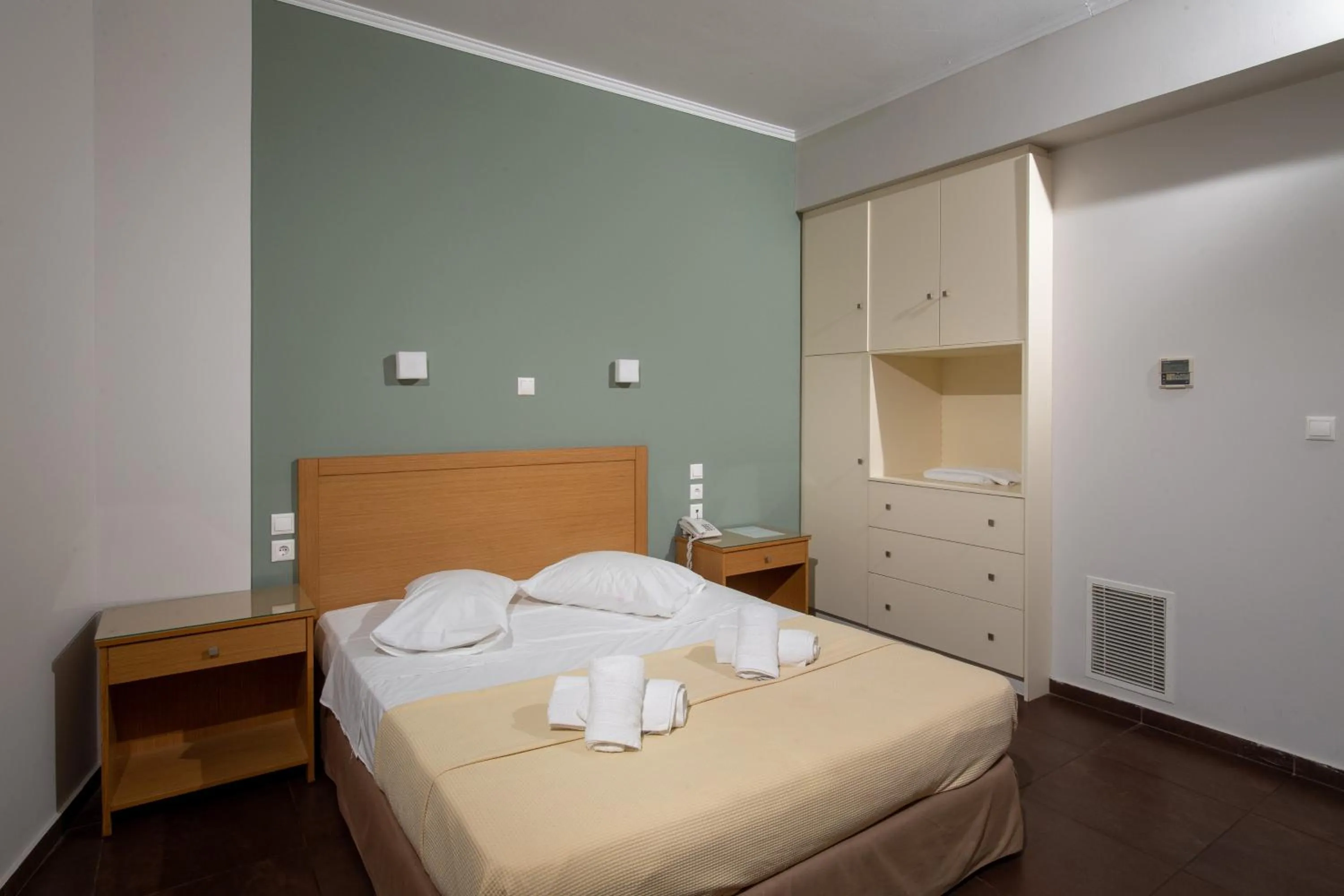 Bed in Alkistis Hotel