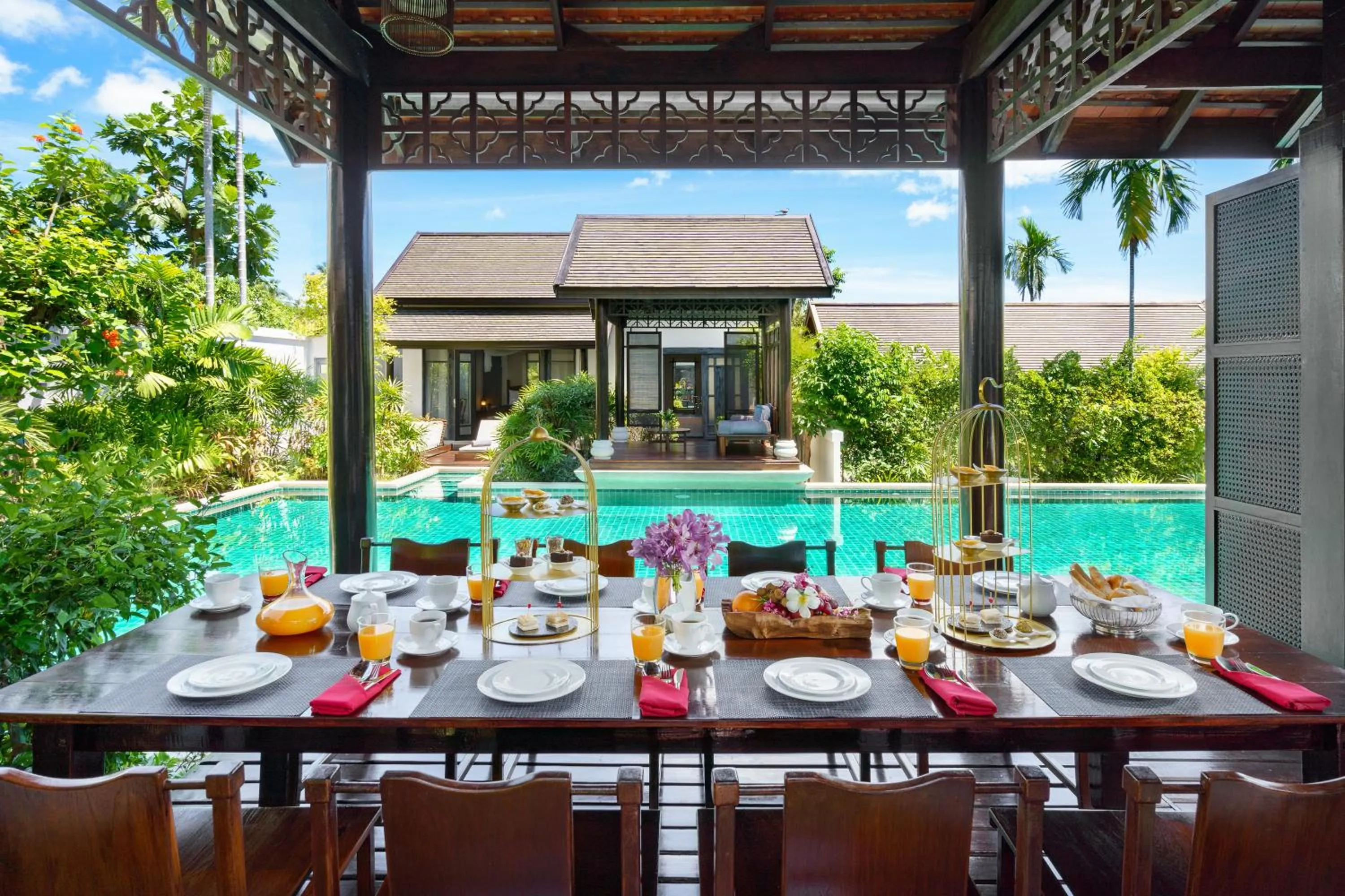 Food in Anantara Lawana Koh Samui Resort