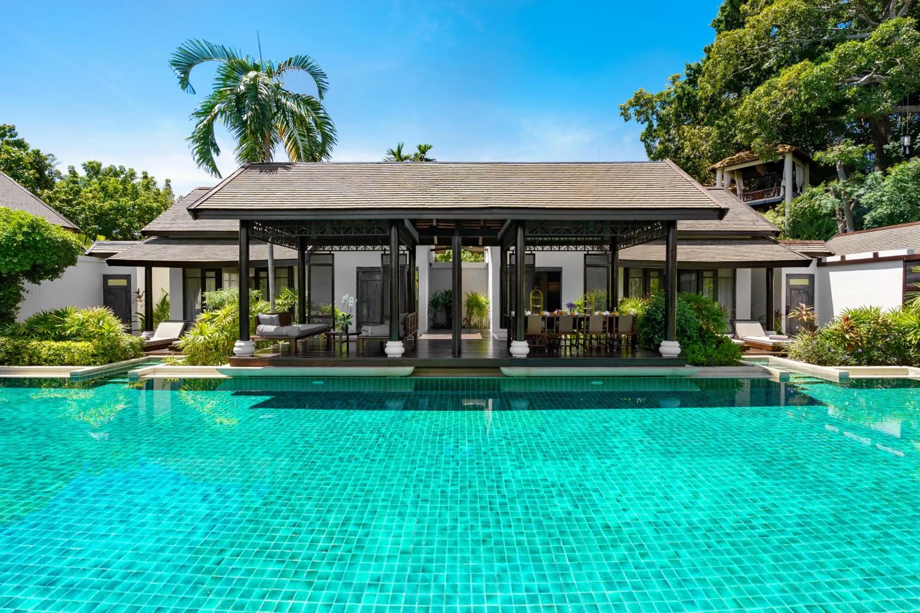 Swimming pool in Anantara Lawana Koh Samui Resort