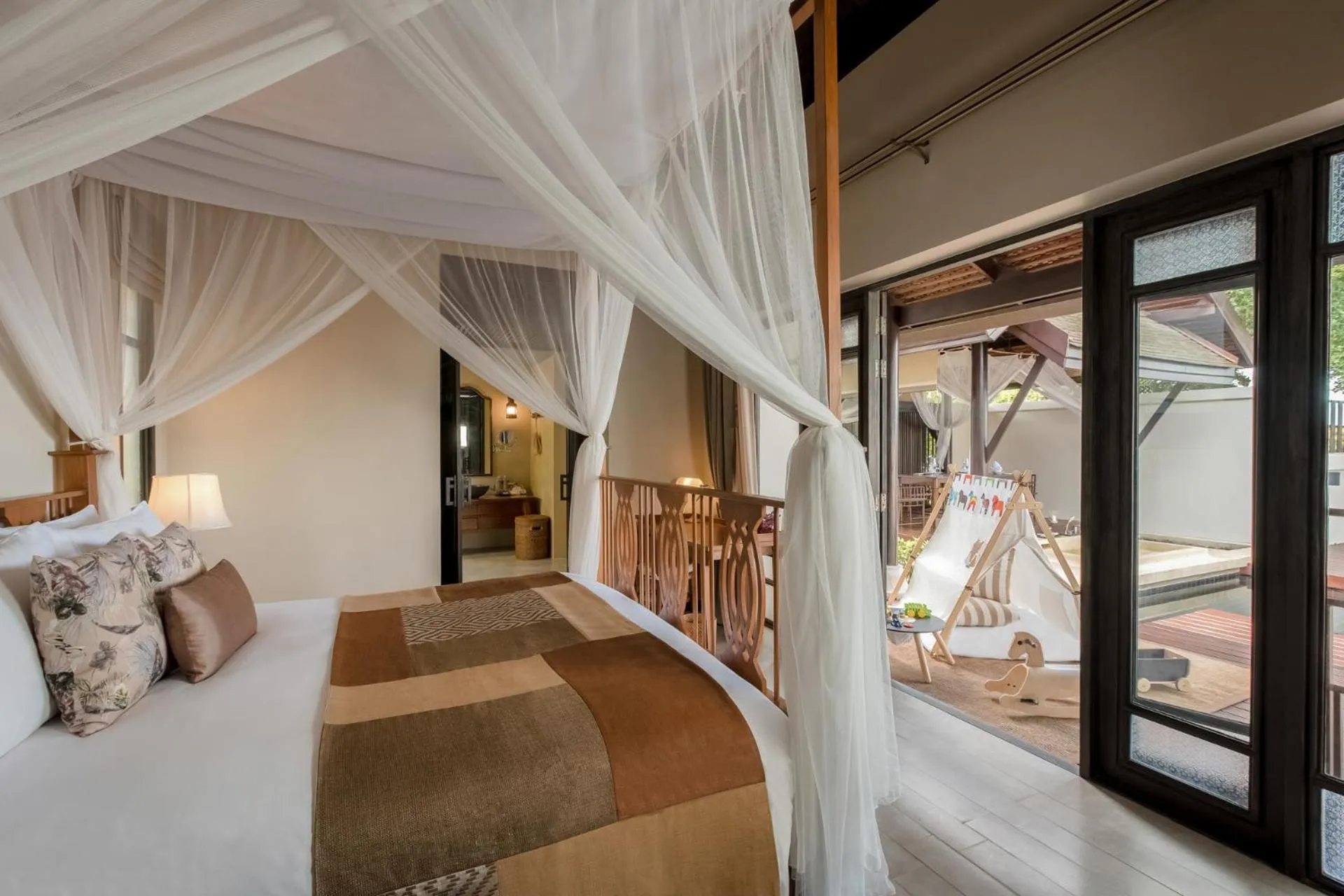 Bedroom, Bed in Anantara Lawana Koh Samui Resort