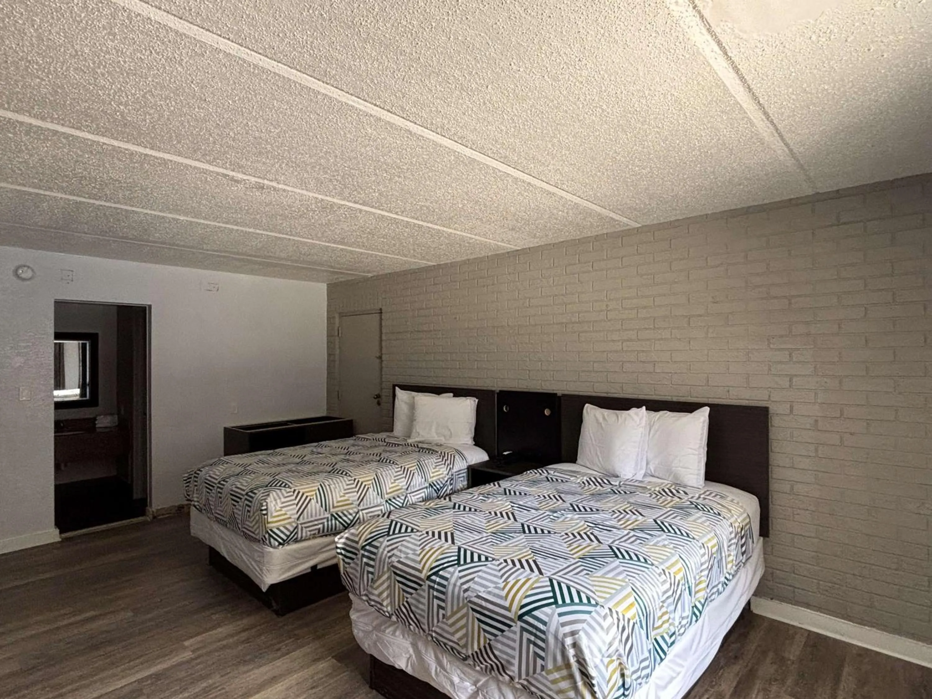 Bedroom, Bed in La Casa Inn and Suites