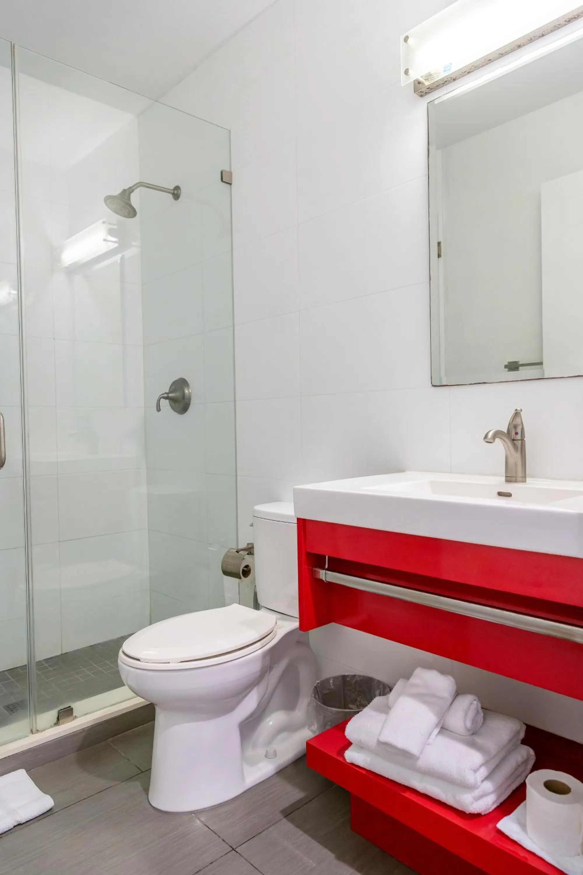 Shower in Costa Norte Boutique Hotel Miami Beach