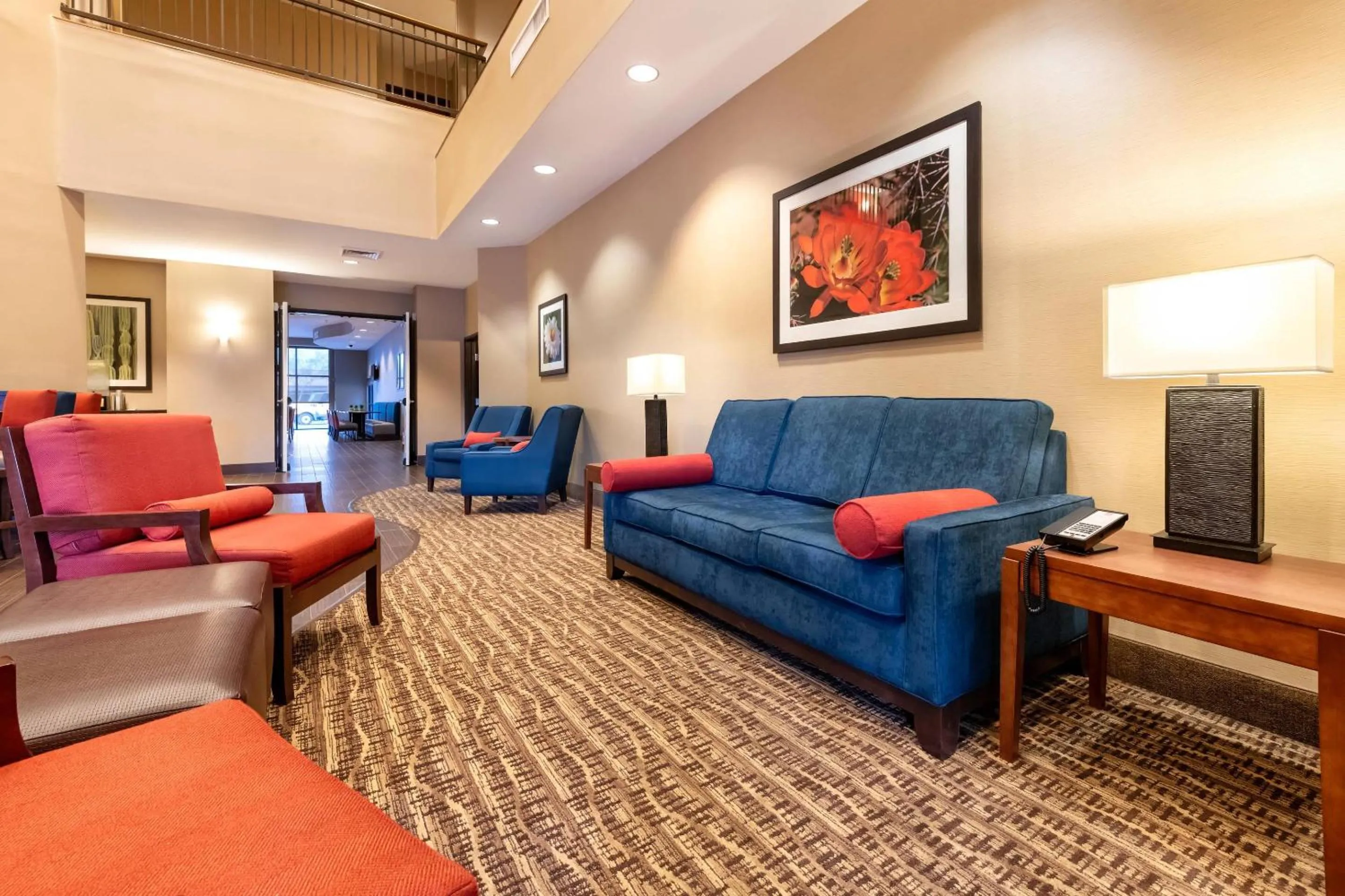 Lobby or reception in Comfort Suites Goodyear-West Phoenix