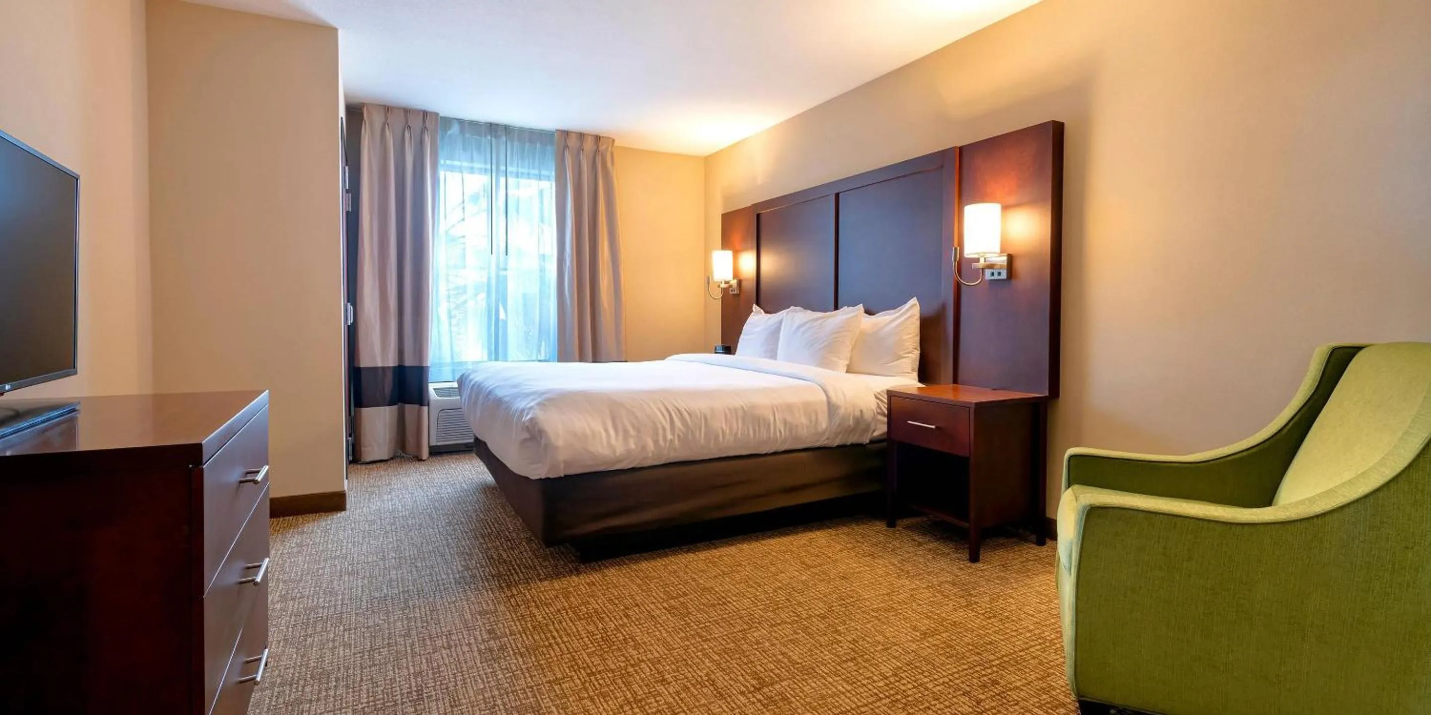 Bedroom, Bed in Comfort Suites Goodyear-West Phoenix