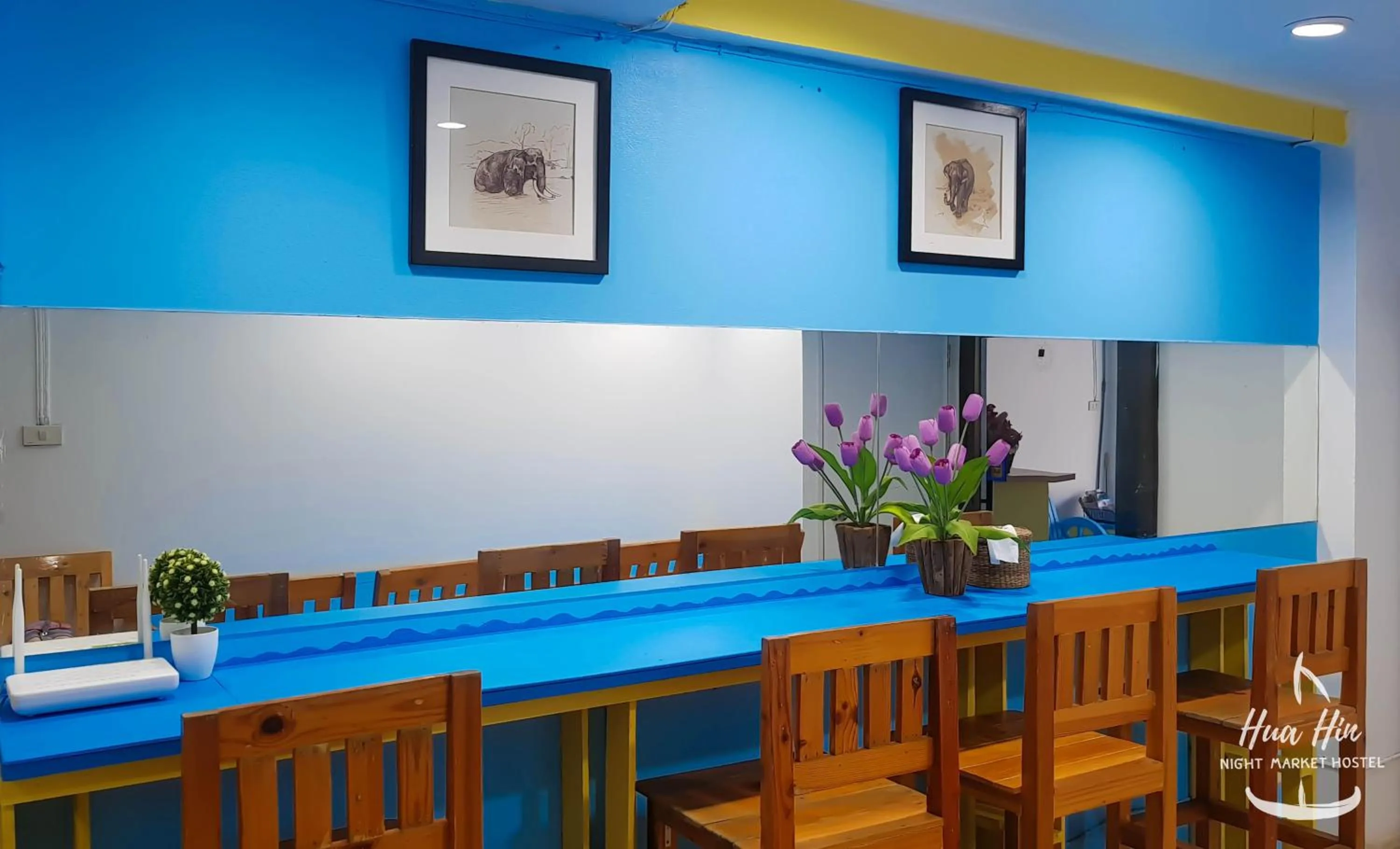 Restaurant/places to eat in HuaHin Night Market Hostel