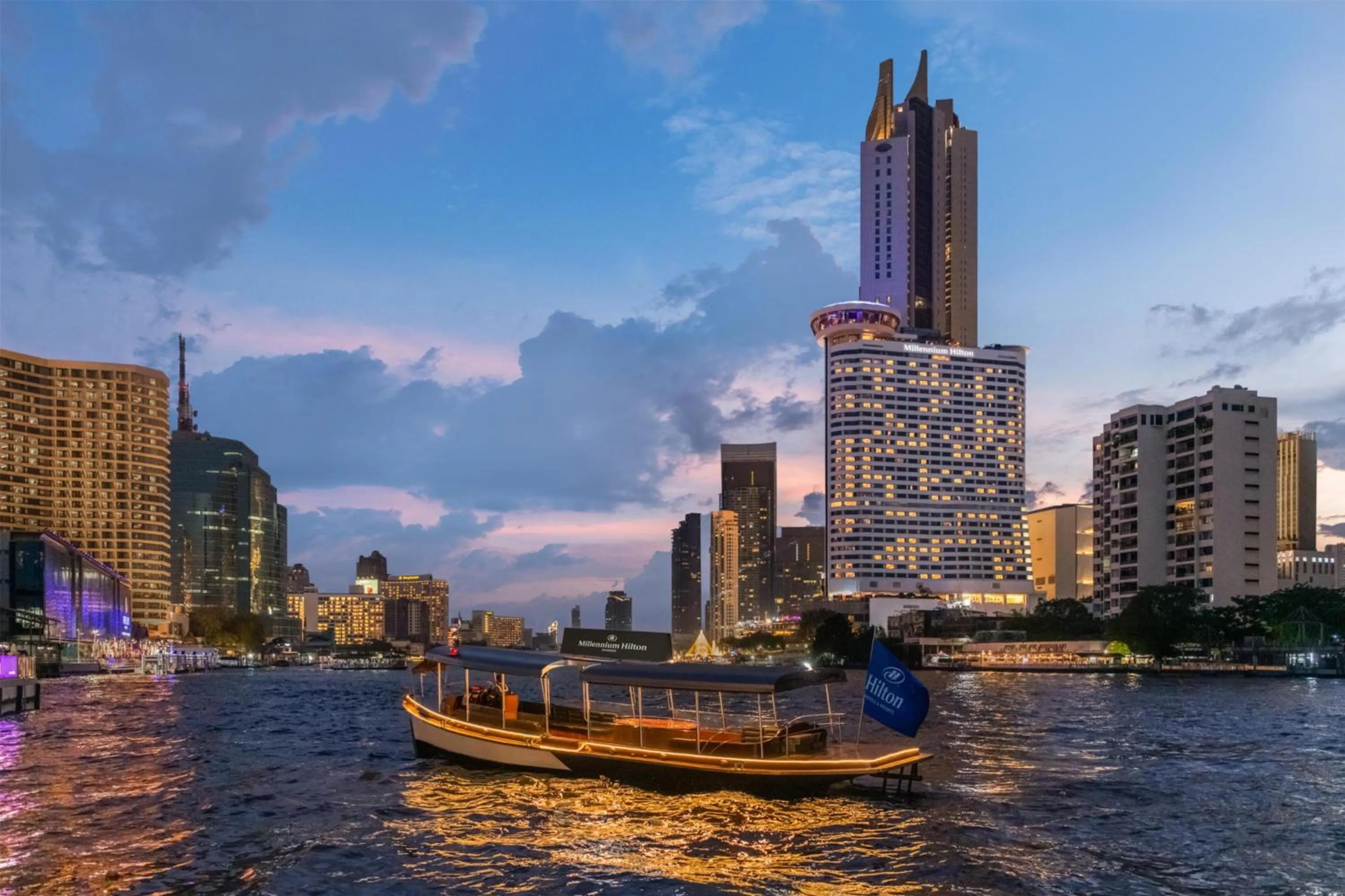 Property building in Millennium Hilton Bangkok