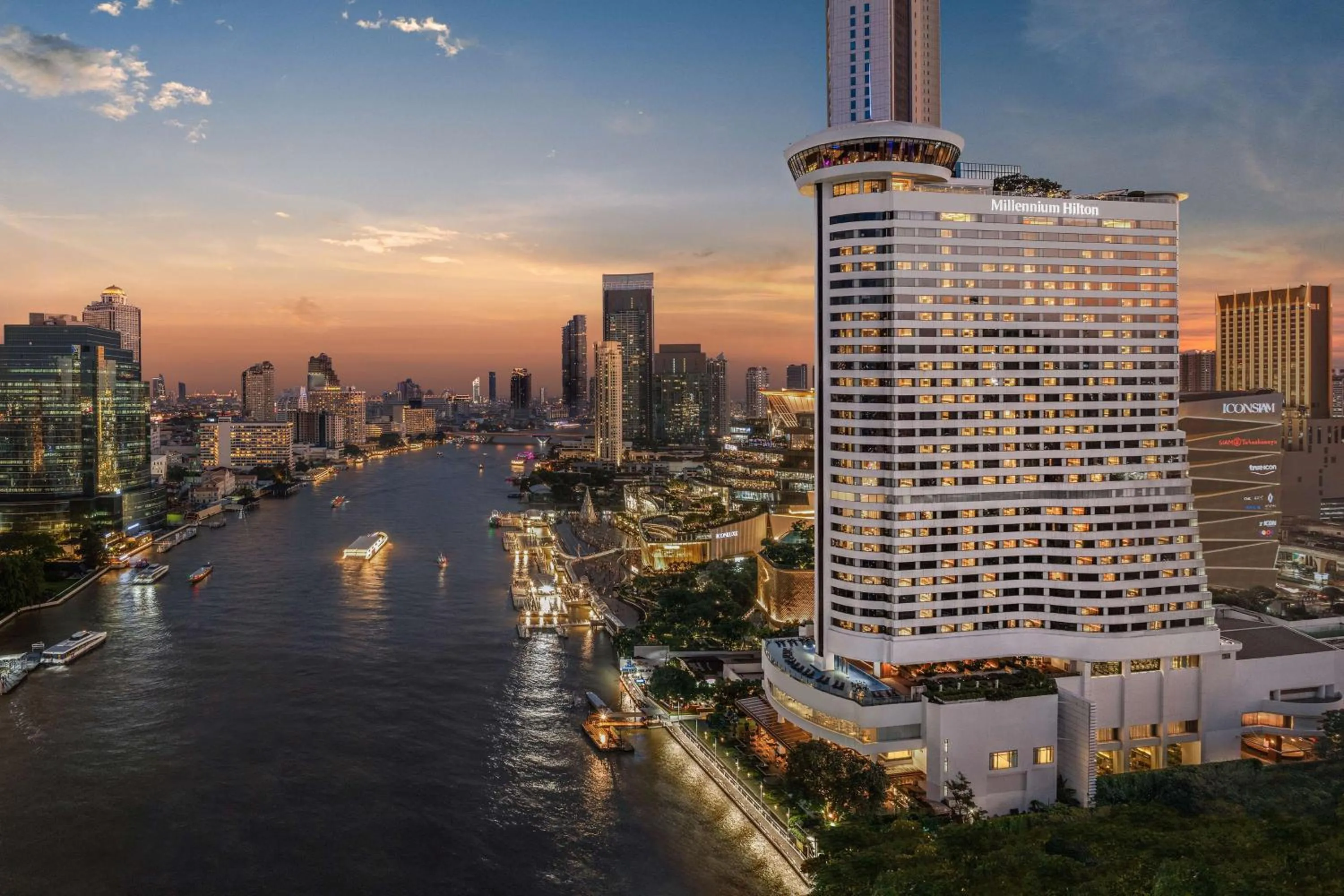 Property building in Millennium Hilton Bangkok