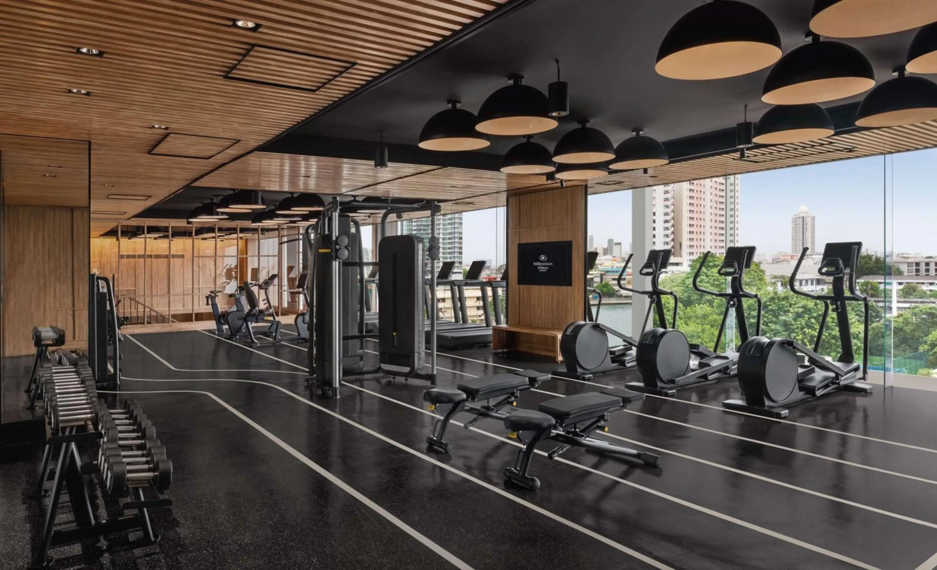 Fitness centre/facilities in Millennium Hilton Bangkok