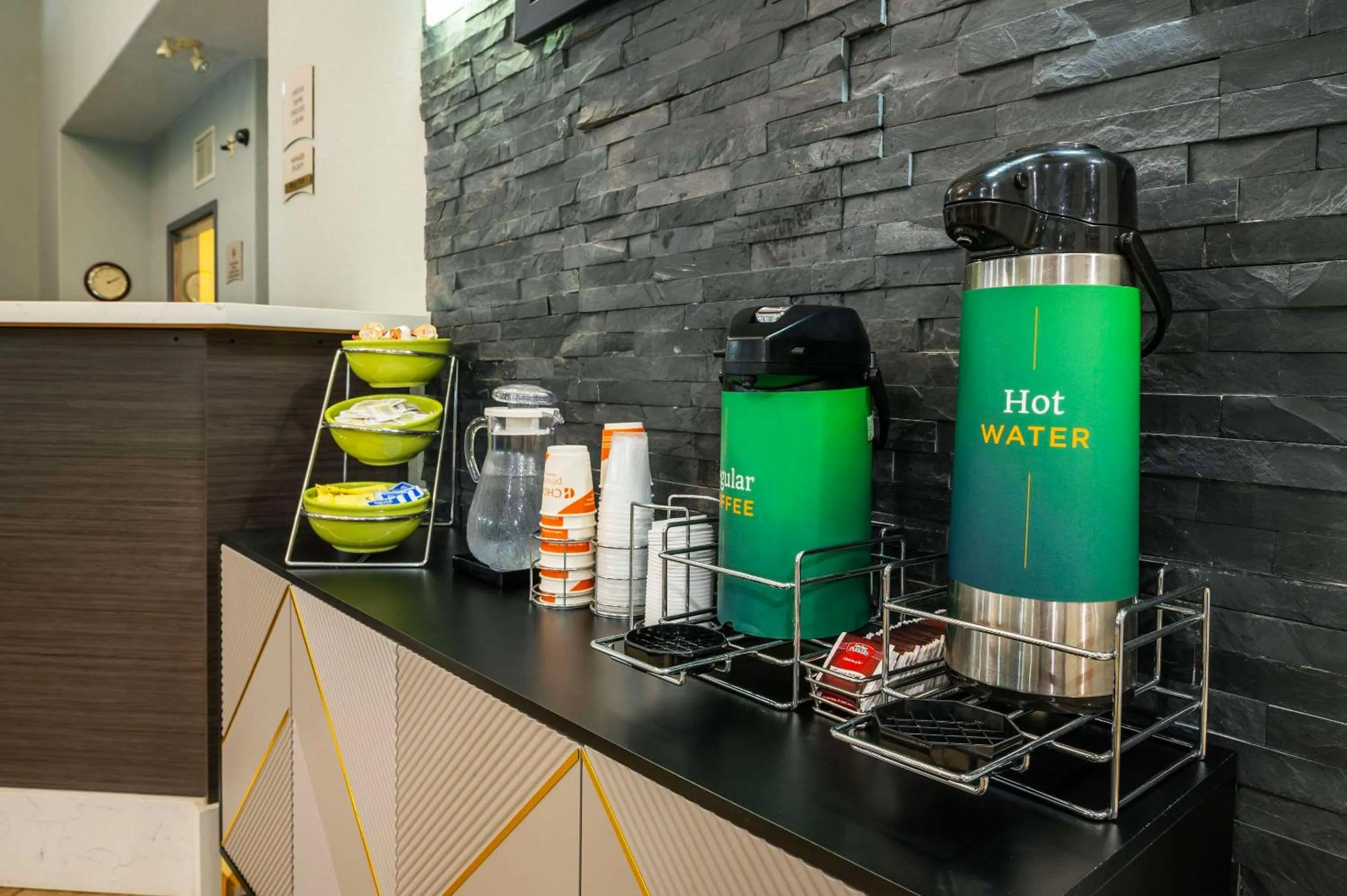 Lobby or reception in Quality Inn & Suites