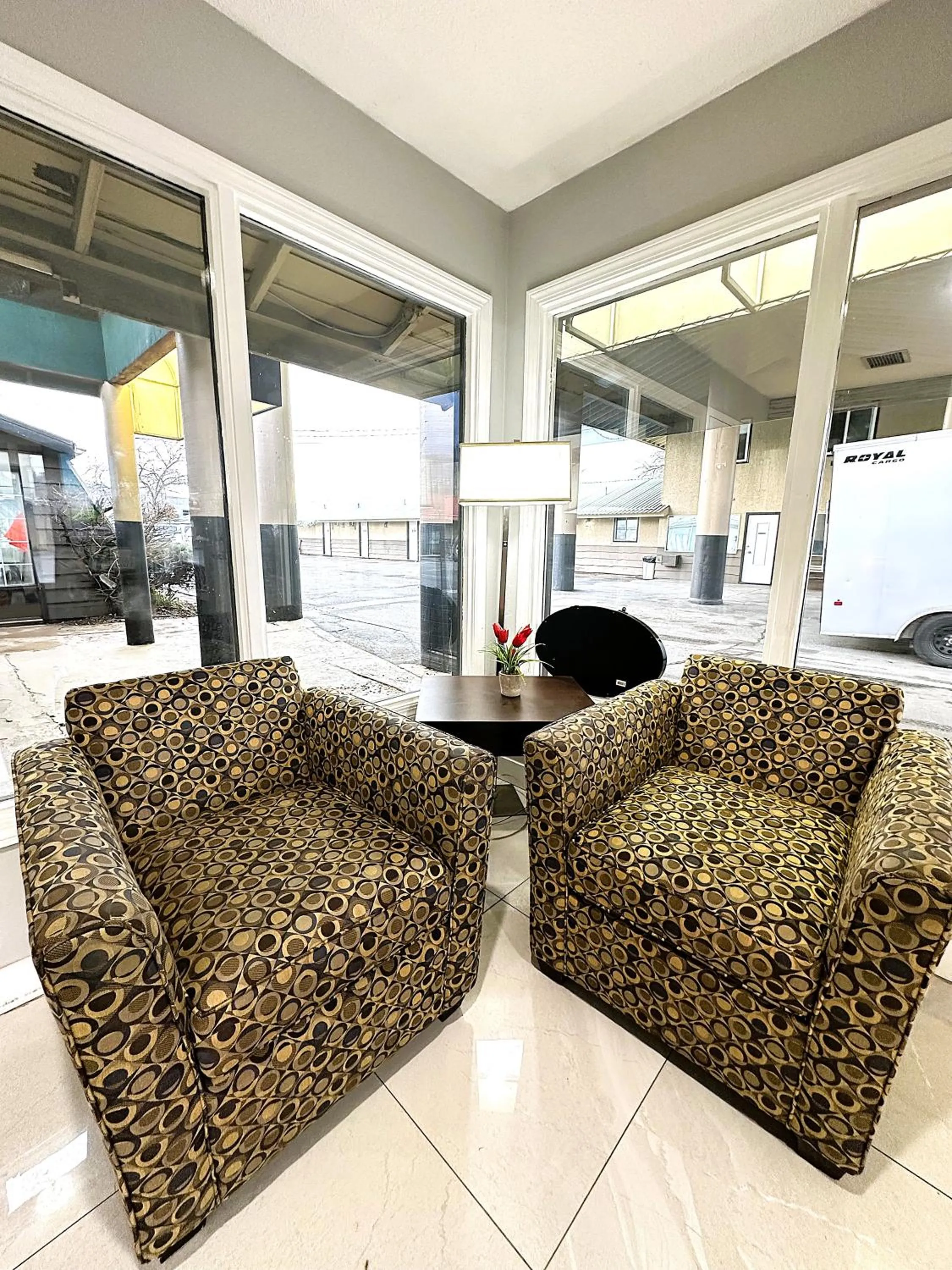 Lobby or reception in Okanagan Seasons Resort