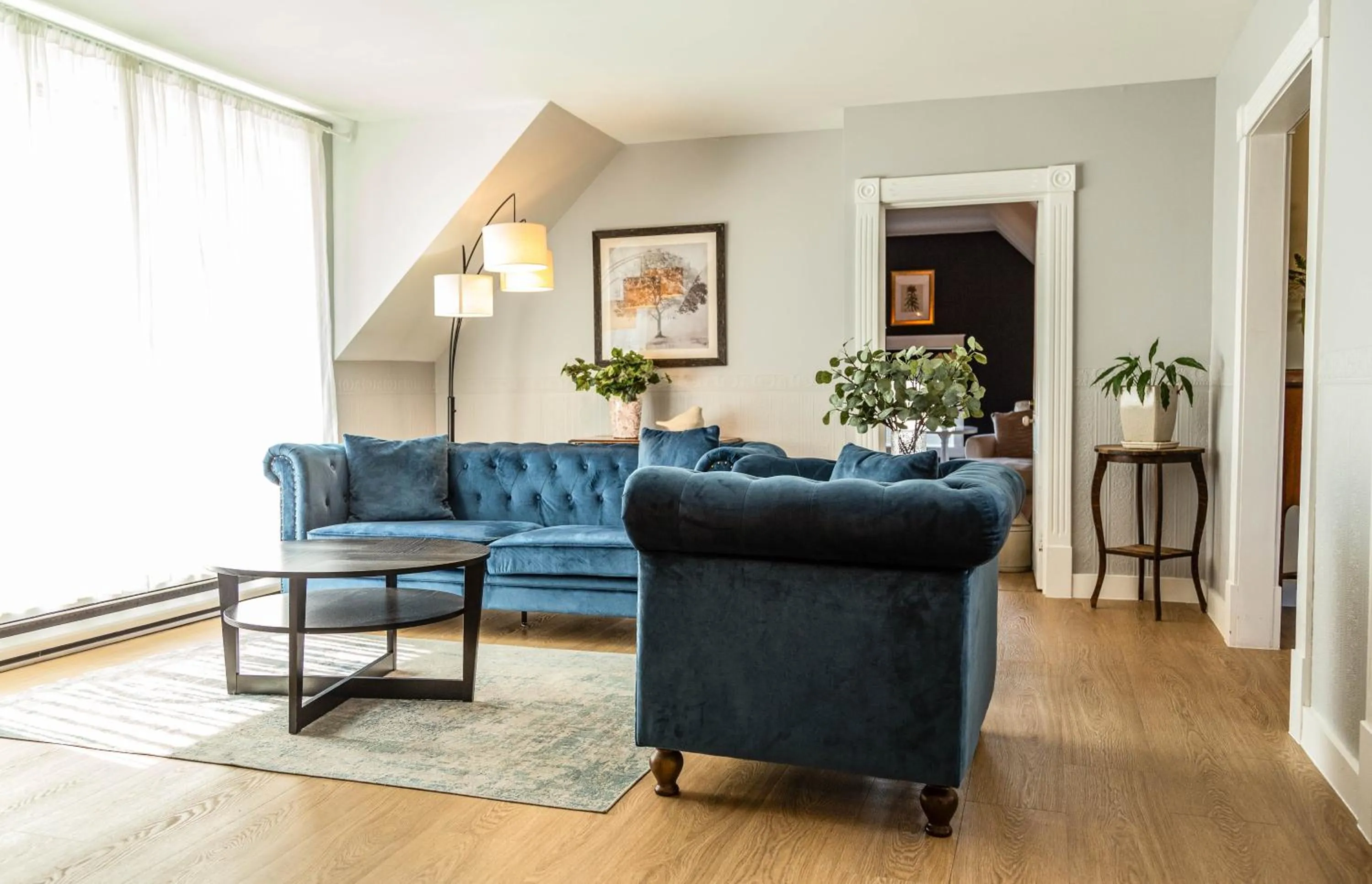 Living room in Manoir Becancourt Hotel