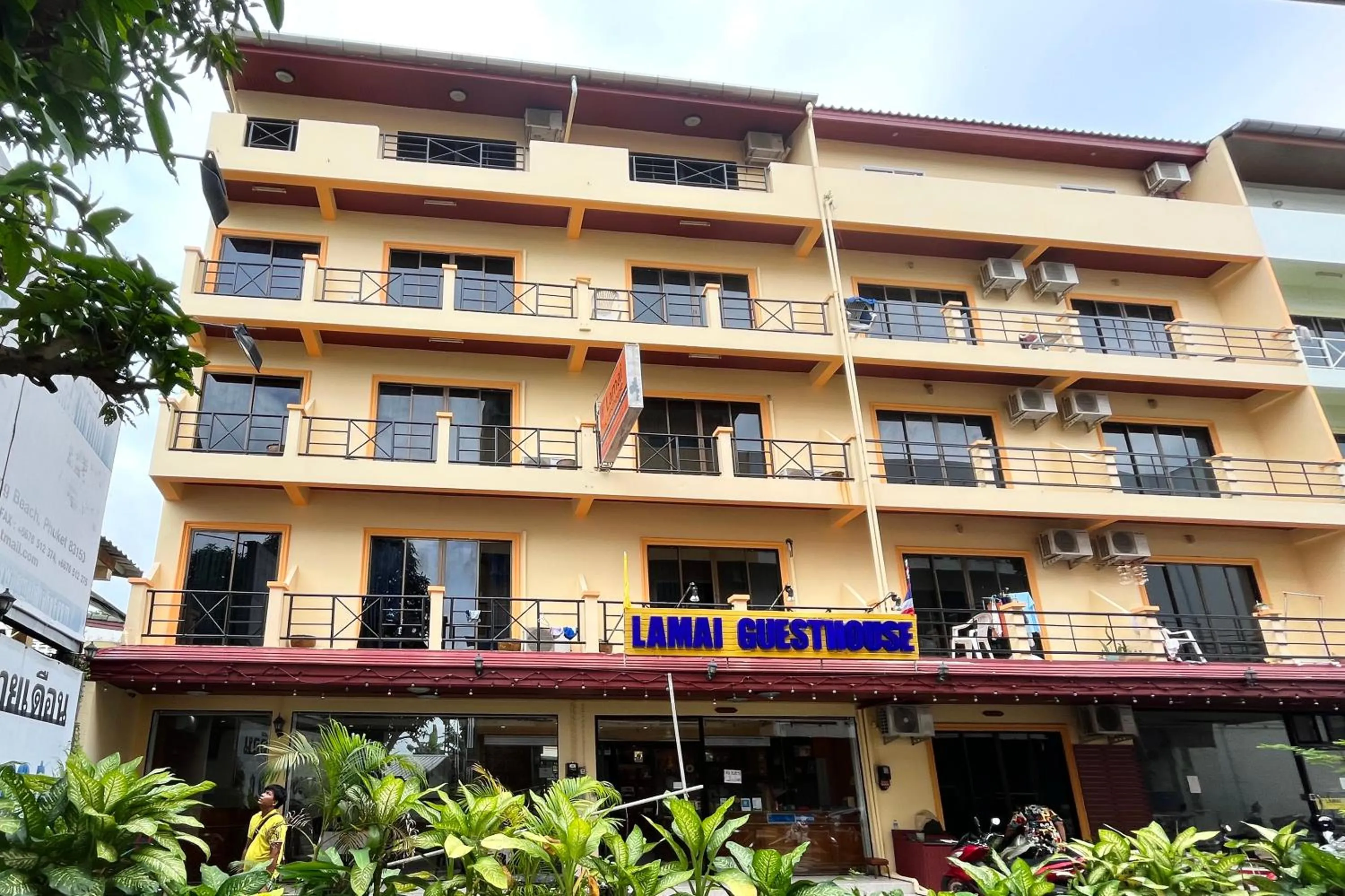 Property building in Patong Lamai Residence