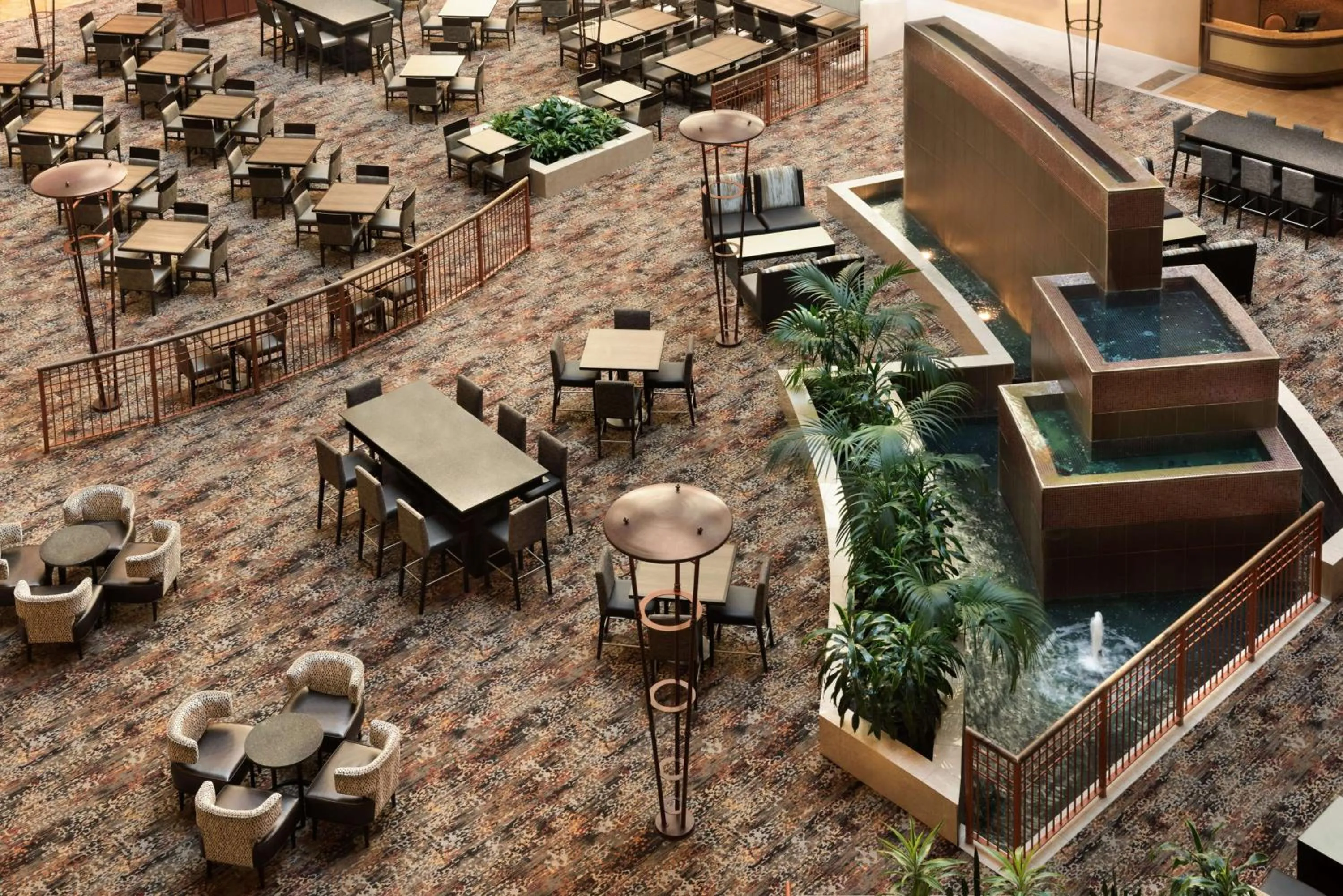 Lobby or reception in Embassy Suites East Peoria Hotel and Riverfront Conference Center