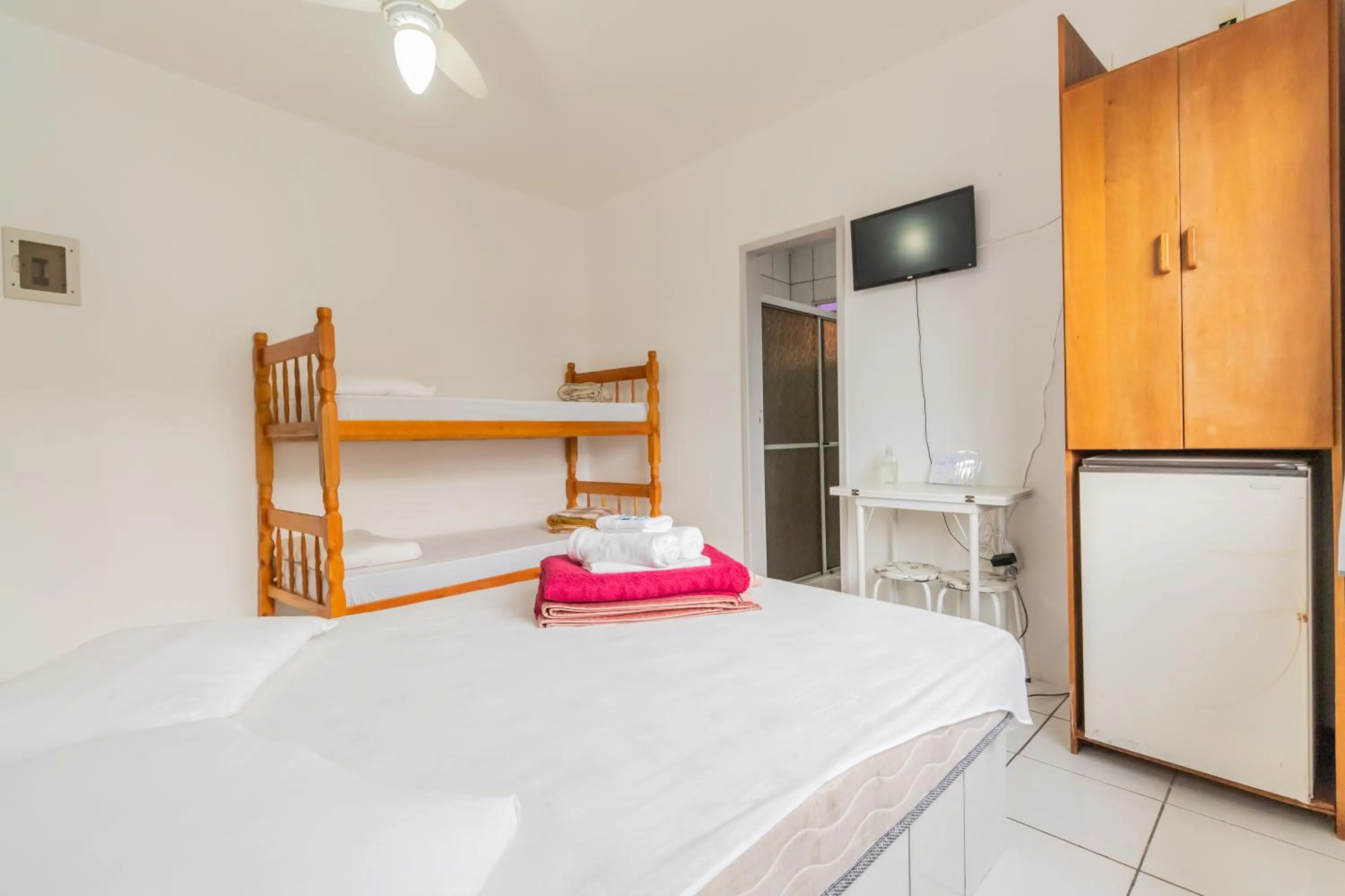 Photo of the whole room, Bed in Pousada Santa Ana