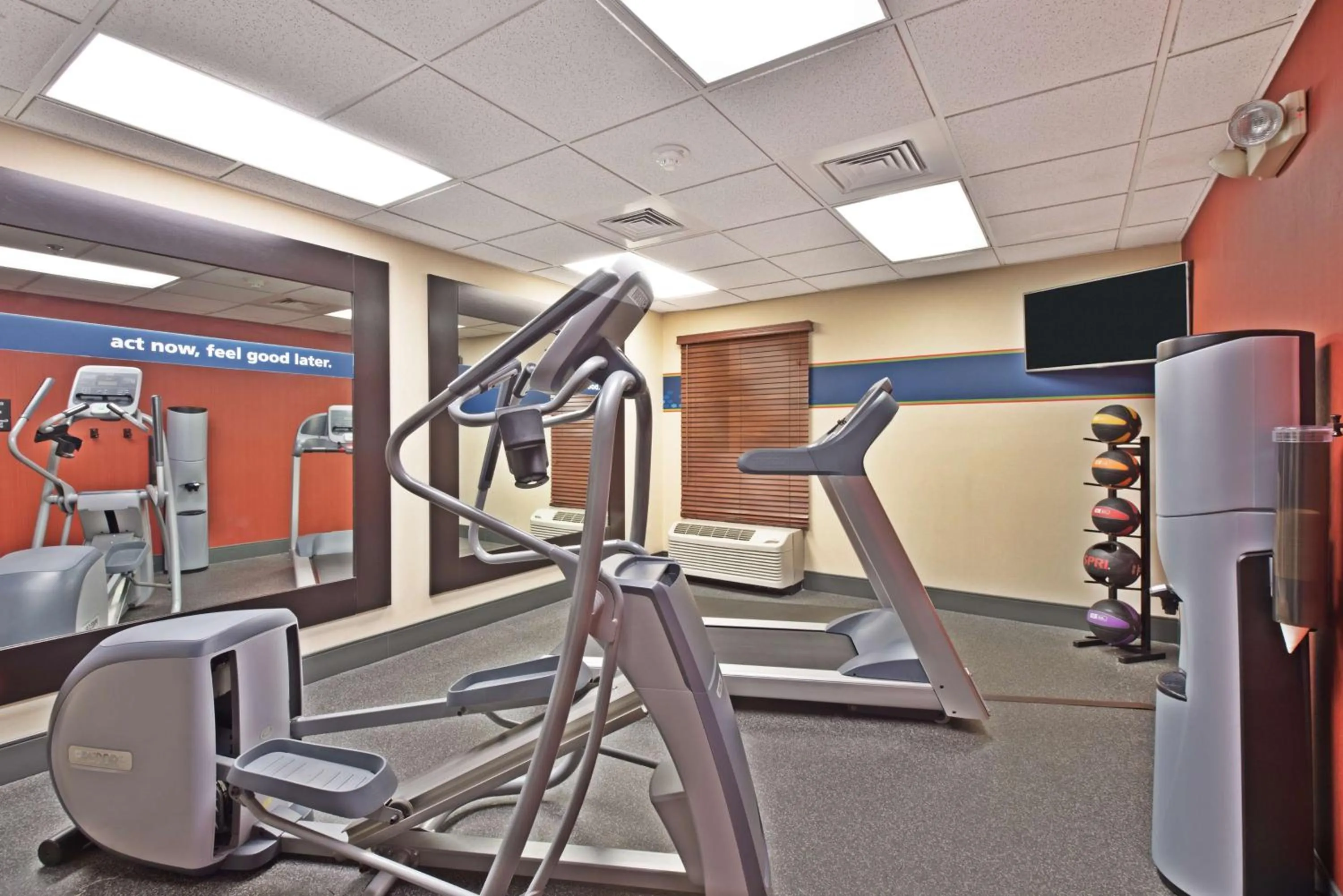 Fitness centre/facilities in Hampton Inn Huntington/Barboursville