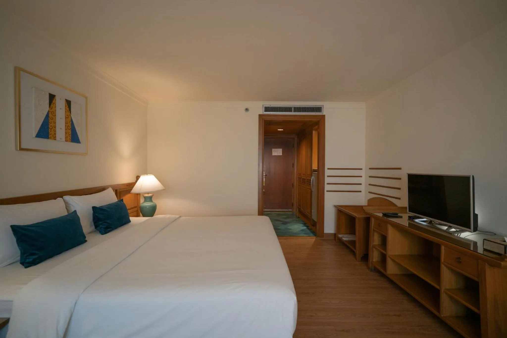 Bed in Silom Serene A Boutique Hotel