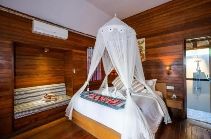 Cottage with Pool Access in Bali Nusa Cottage