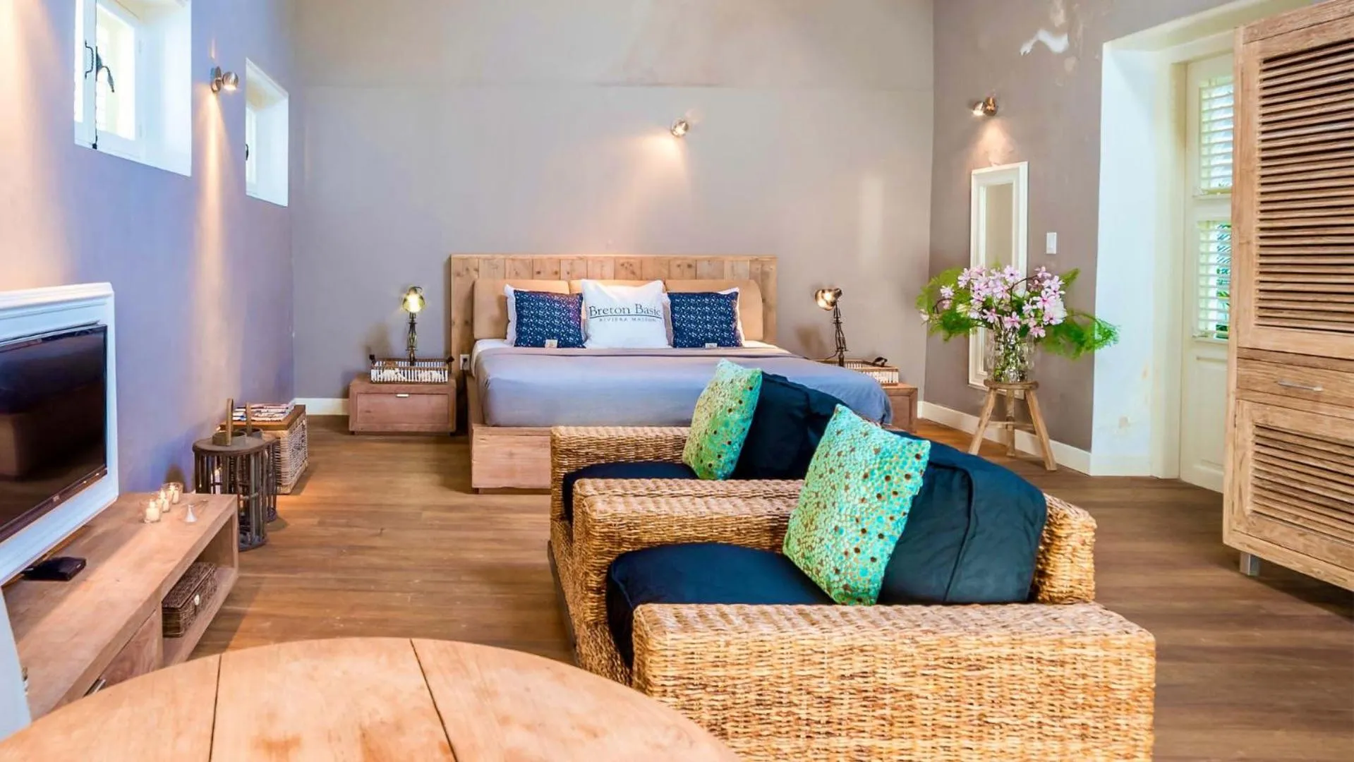 Bed in Pietermaai Boutique Hotel