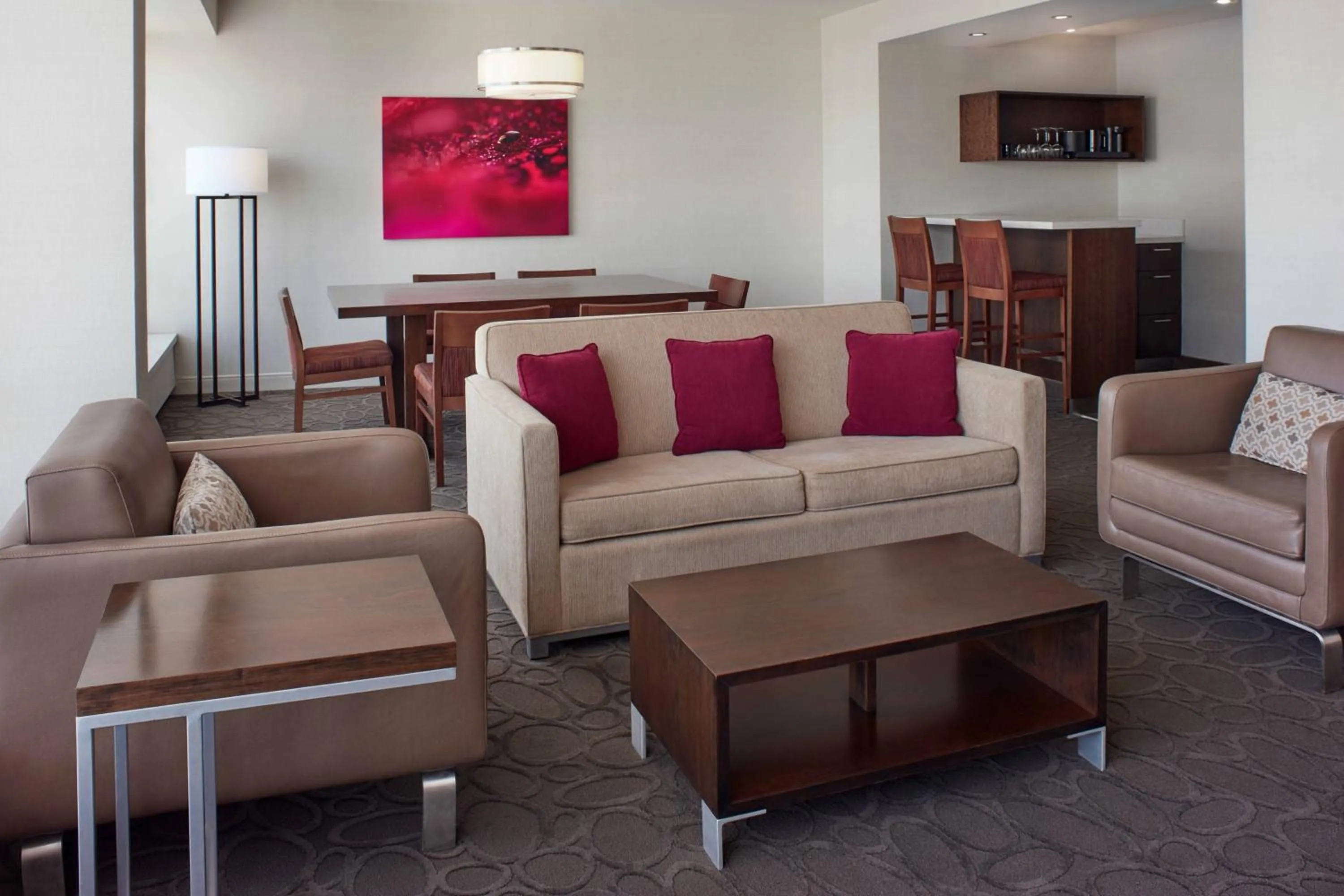 Photo of the whole room in Delta Hotels by Marriott Ottawa City Centre