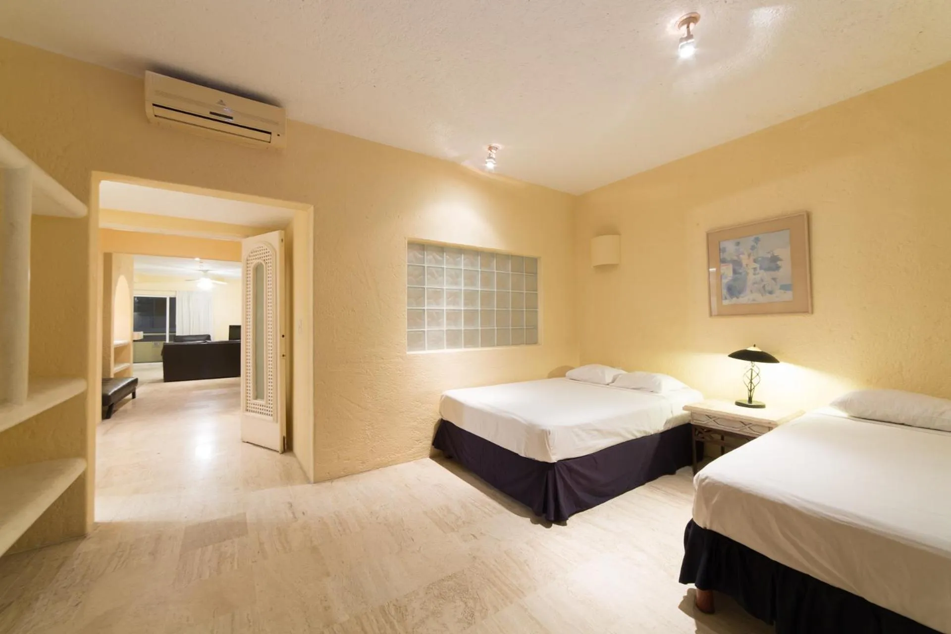 Bedroom, Bed in Hotel Villamar Princesa Suites