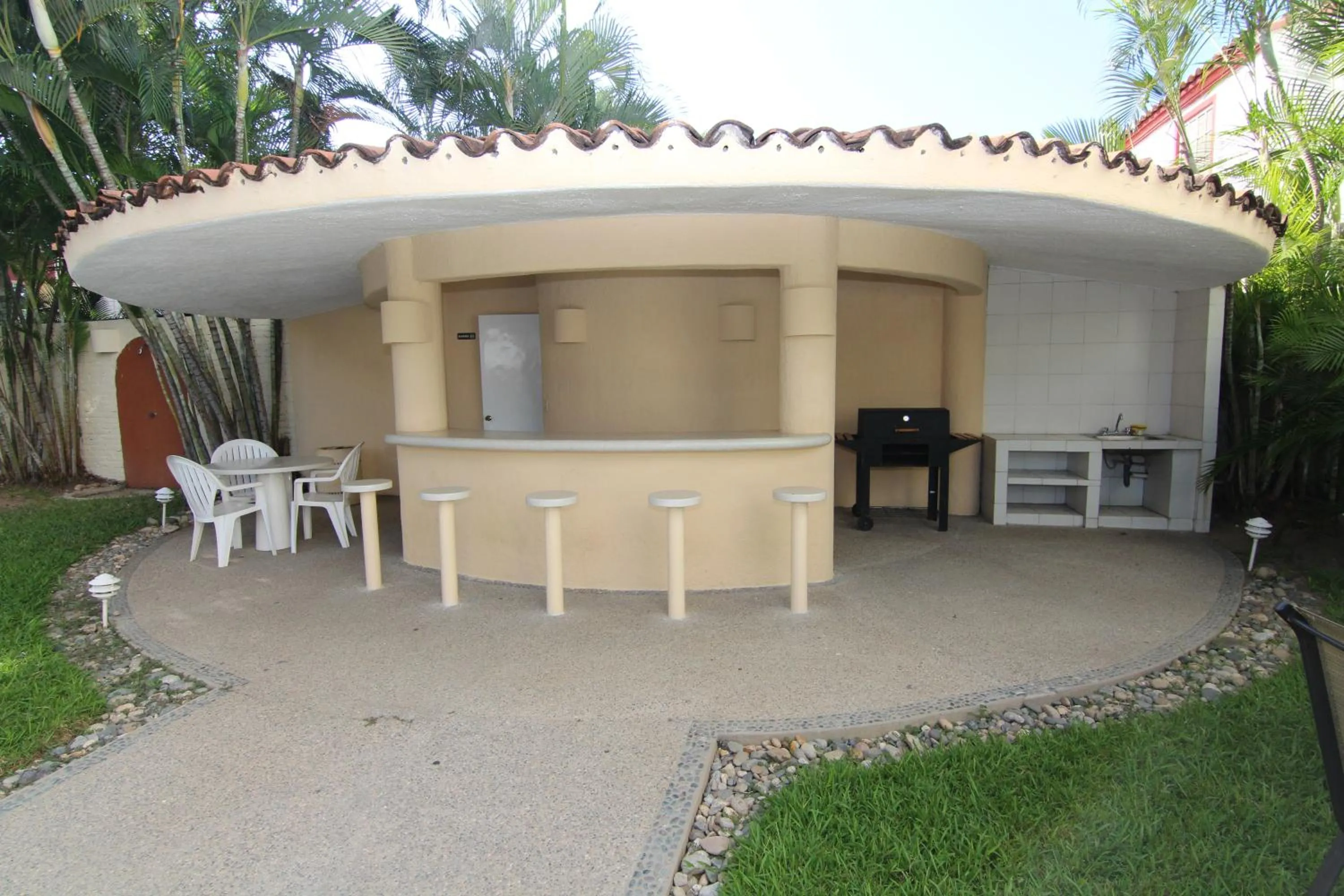 Garden in Hotel Villamar Princesa Suites