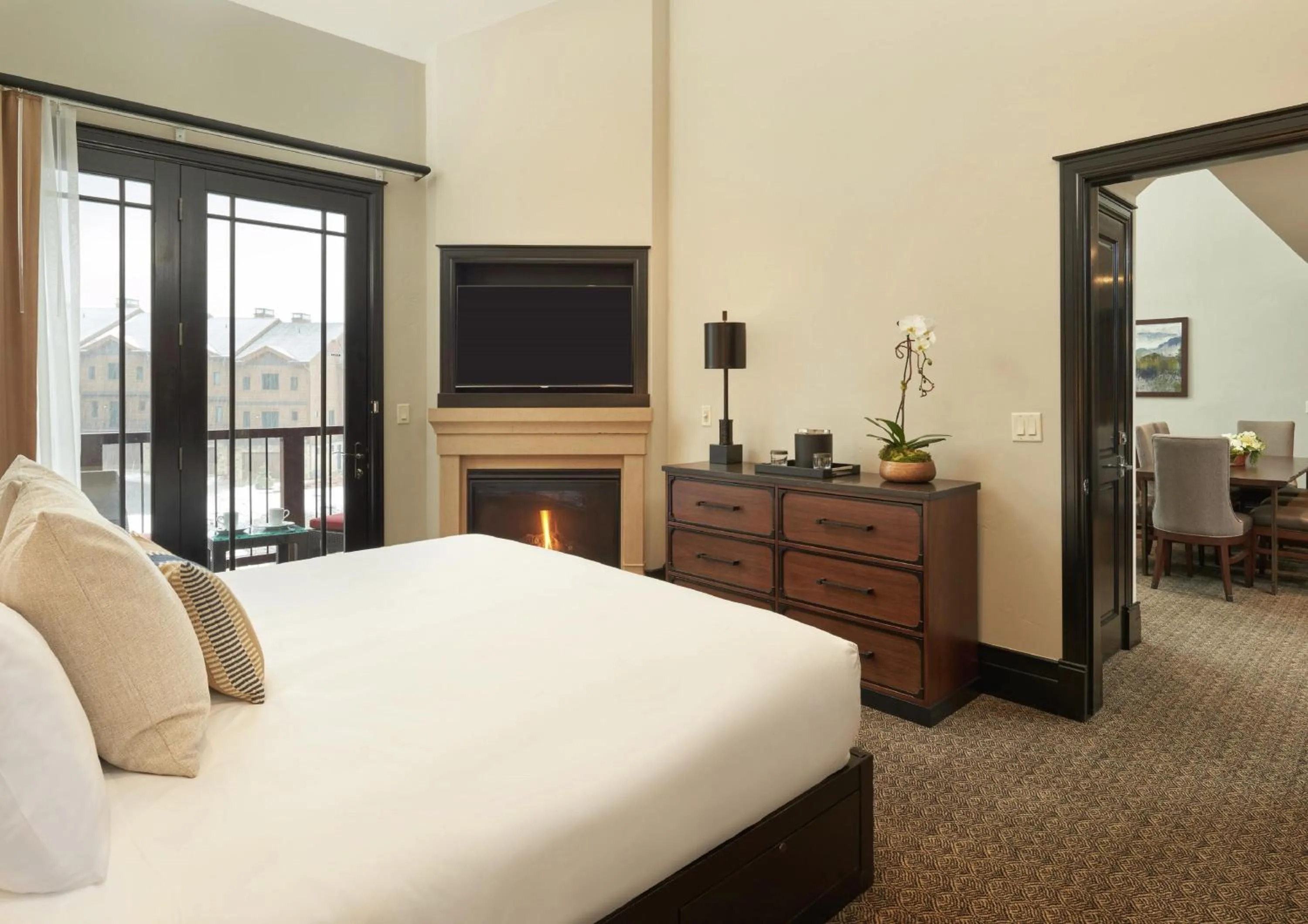 Bed in Waldorf Astoria Park City