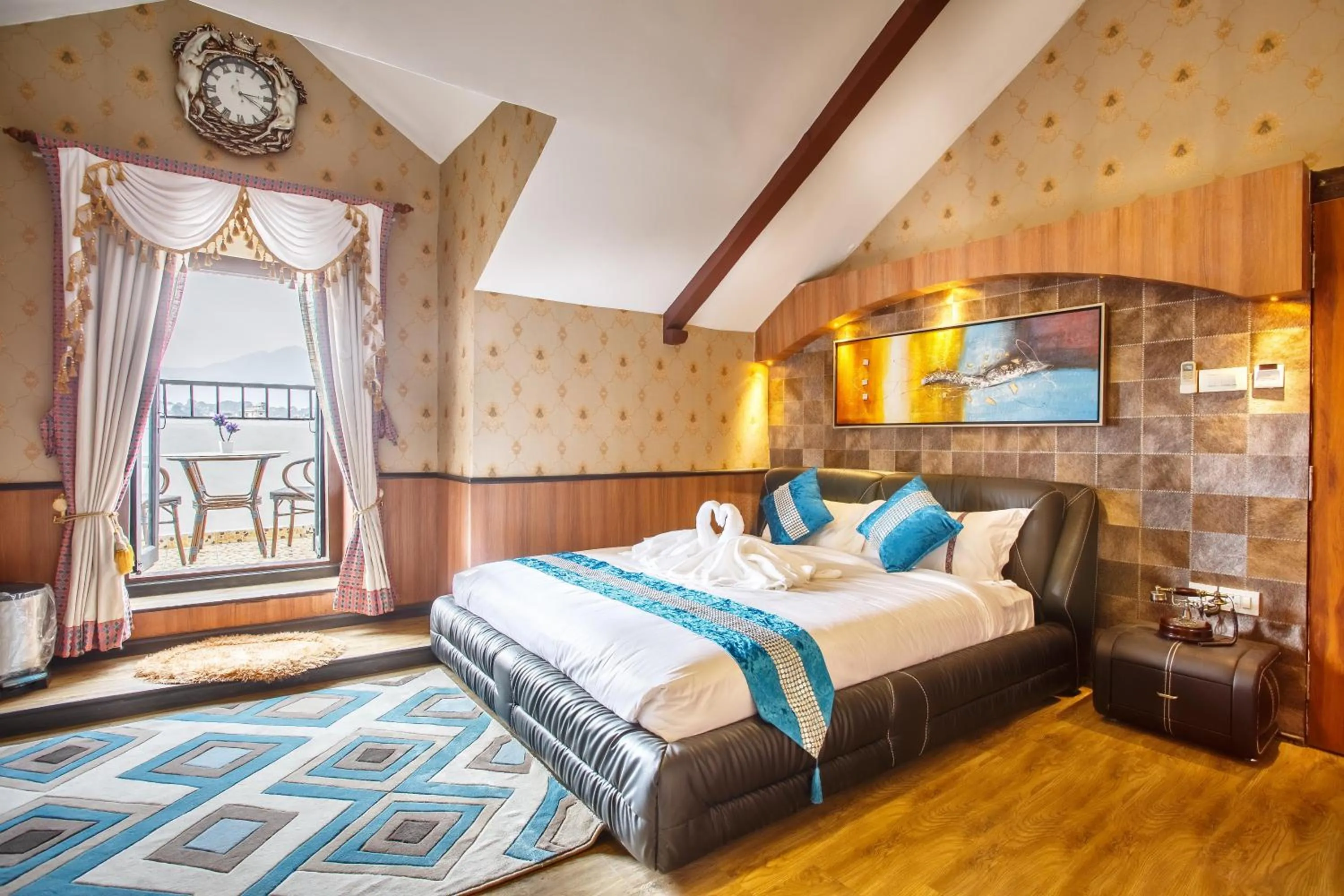 Shower, Bed in Royal Empire Boutique Hotel