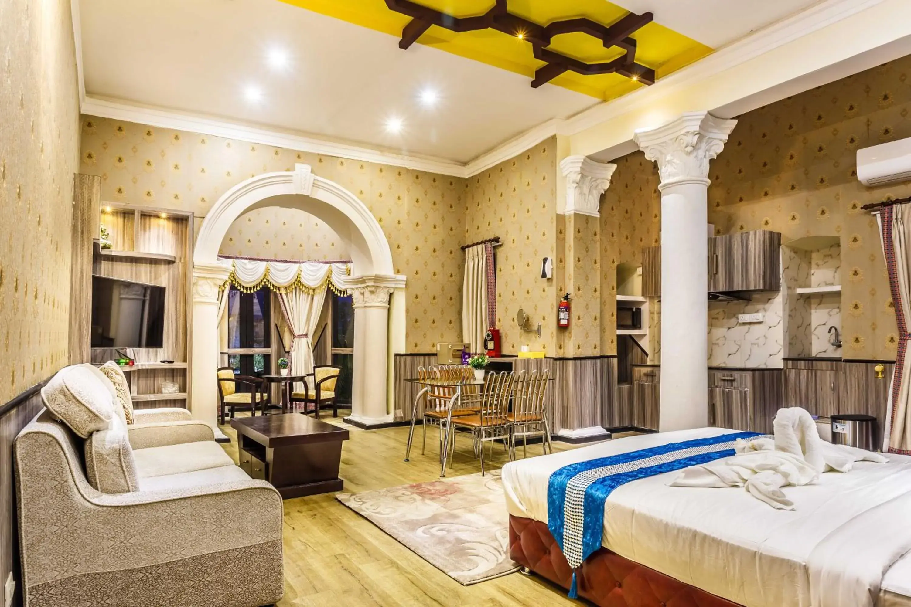 Two-Bedroom Apartment - single occupancy in Royal Empire Boutique Hotel Two-Bedroom Apartment - single occupancy in Royal Empire Boutique Hotel