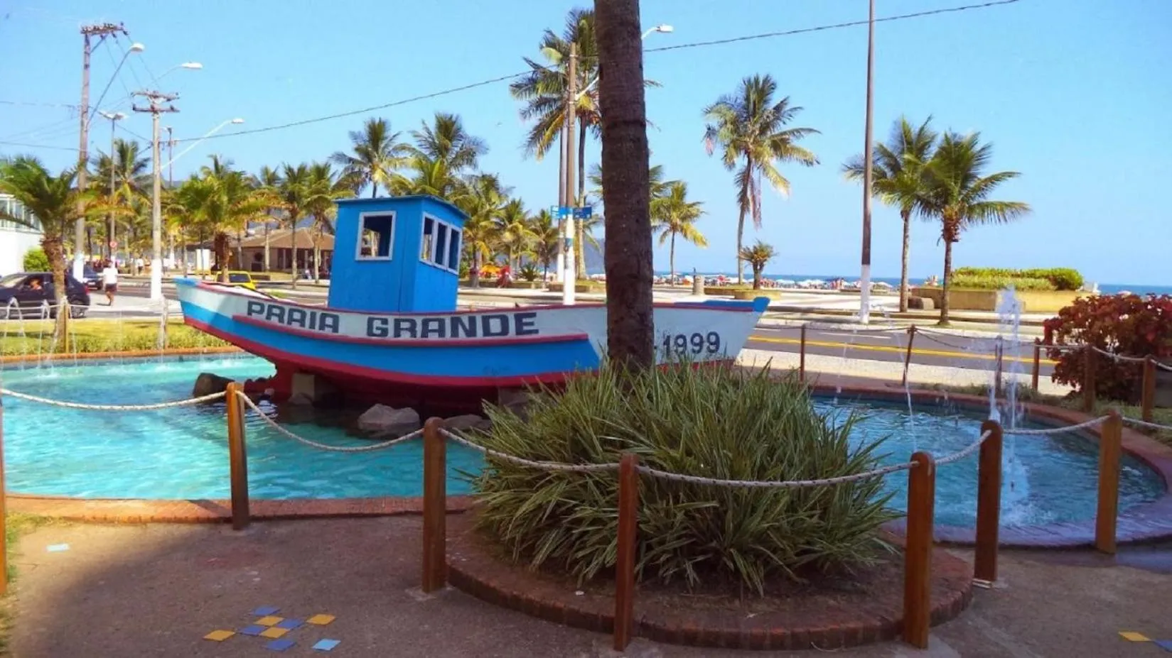 Nearby landmark in Apê Temporada Praia Grande SP Completo com Piscina, Churrasqueira, Estacionamento