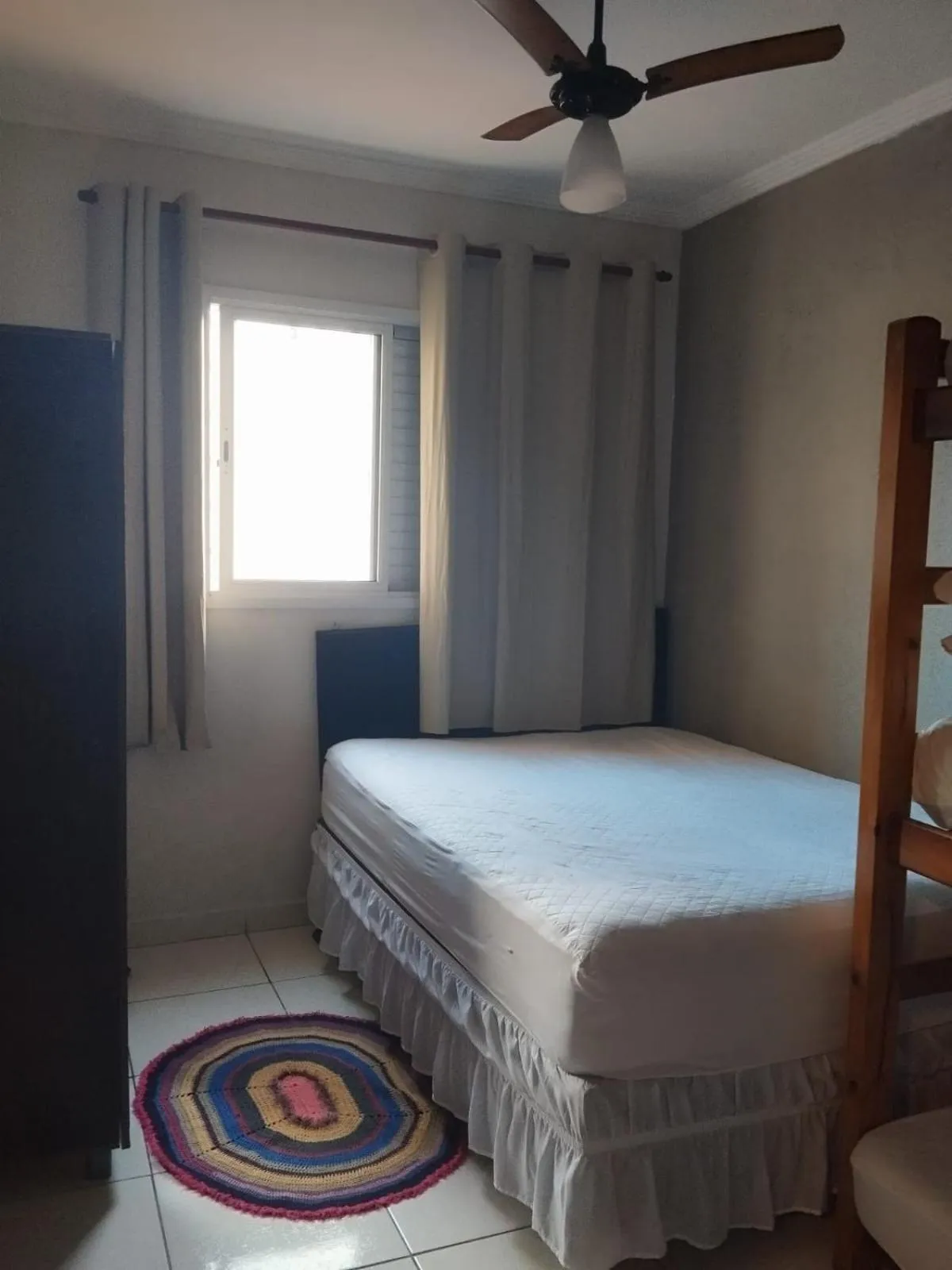 Bedroom, Bed in Apê Temporada Praia Grande SP Completo com Piscina, Churrasqueira, Estacionamento