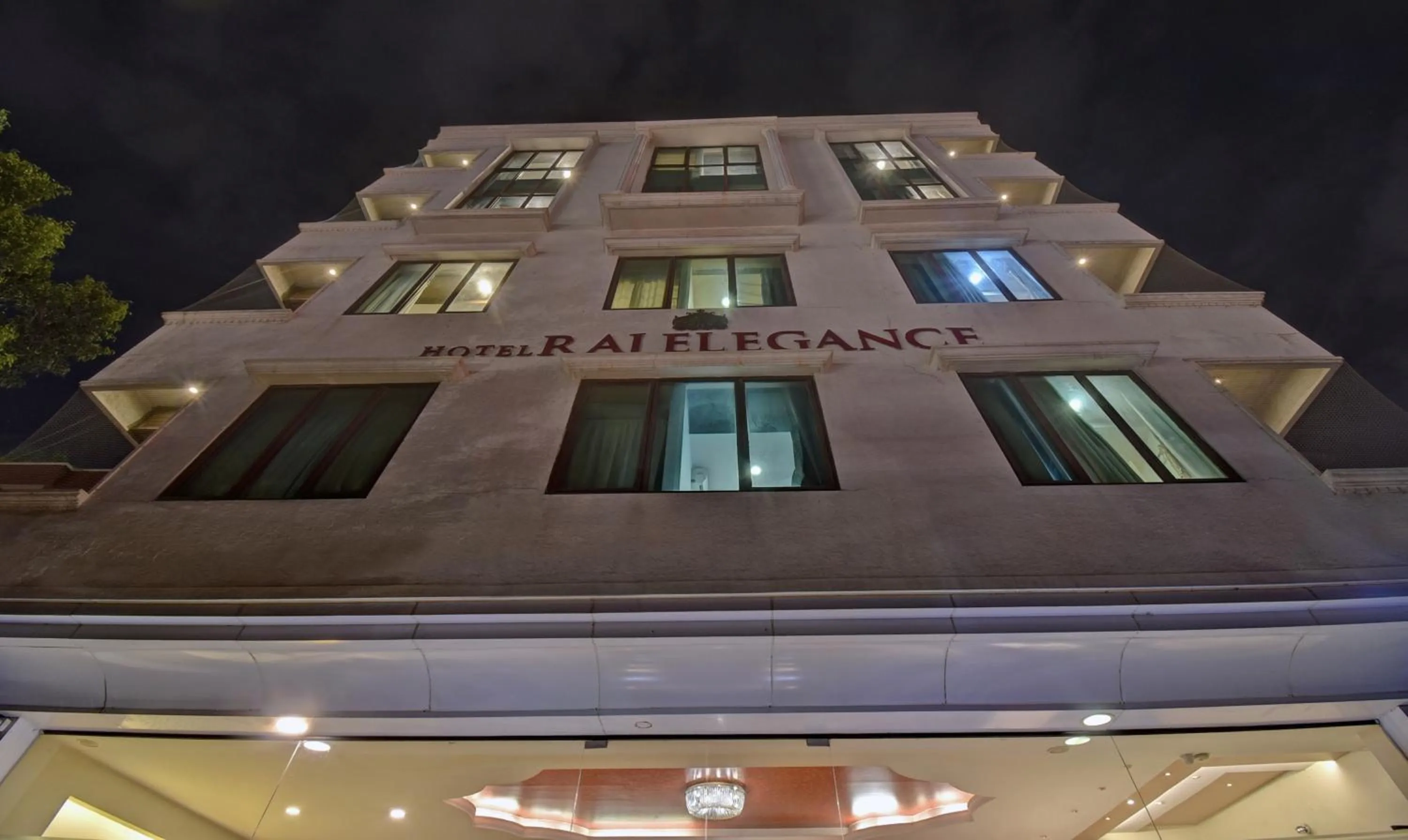 Property building in Treebo Raj Elegance Manyata Tech Park