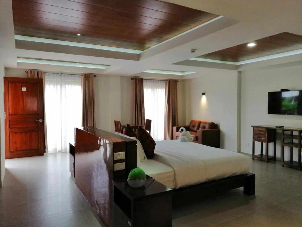 Nirvana Resort Puerto Galera