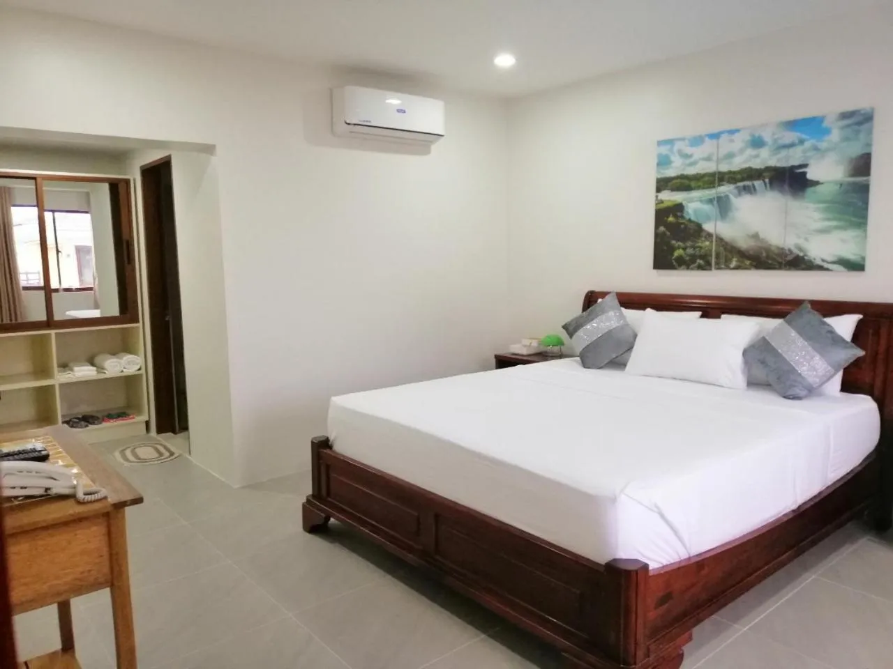 Nirvana Resort Puerto Galera