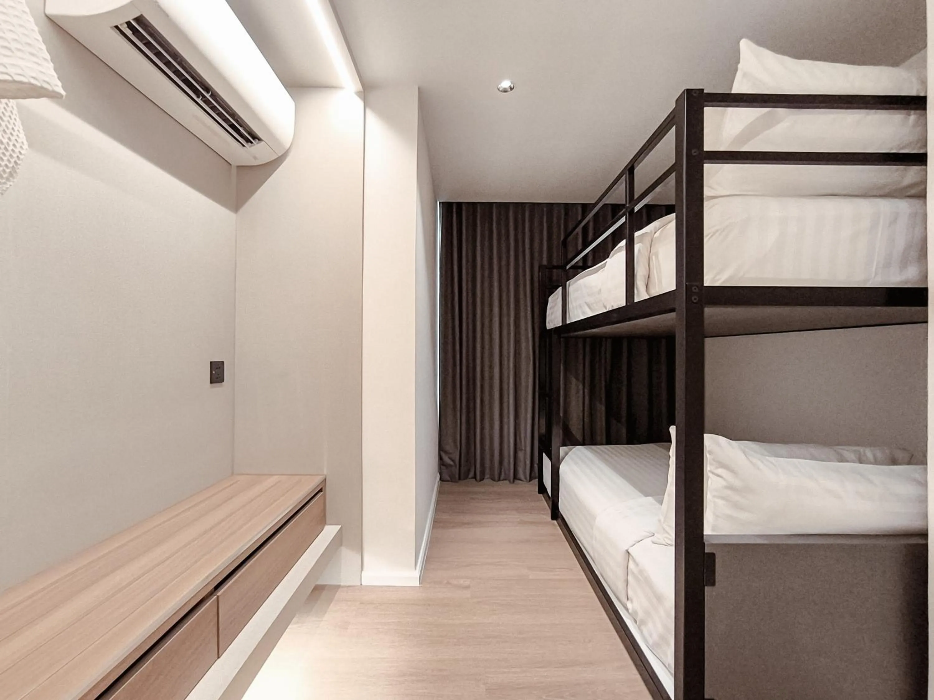 bunk bed, Bed in Citrus Sukhumvit 13 Nana Bangkok by Compass Hospitality - Newly Renovated