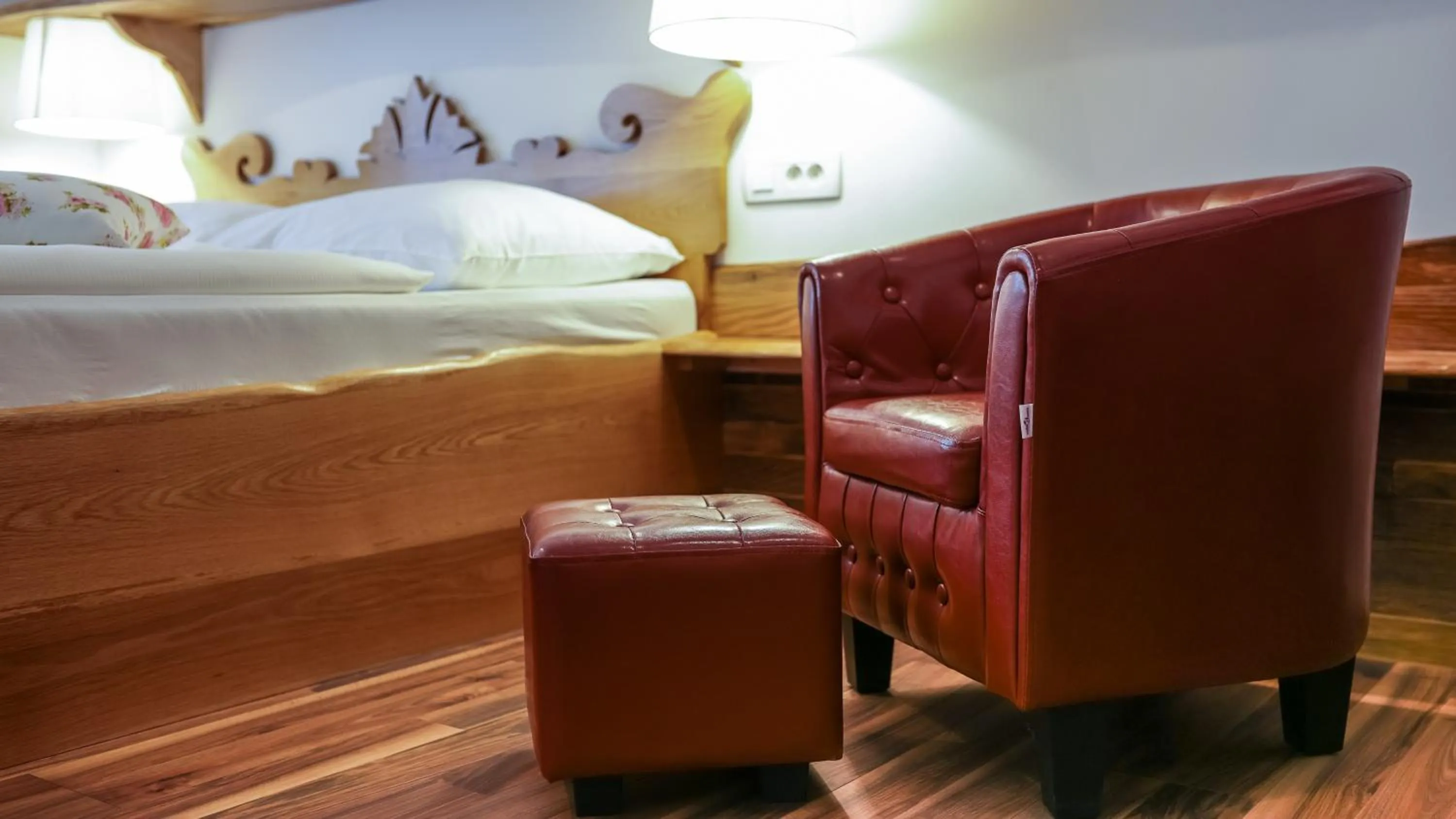 Bedroom, Bed in Central Bled House