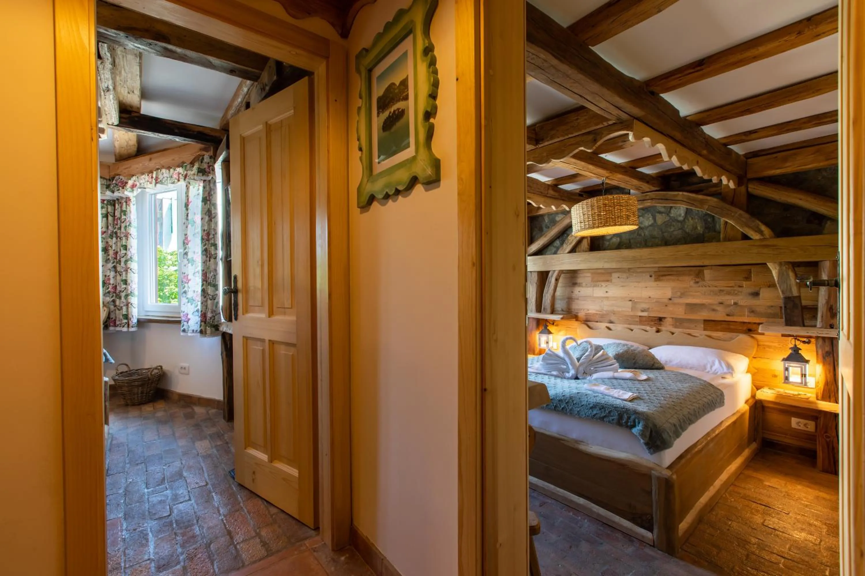 Photo of the whole room, Bed in Central Bled House