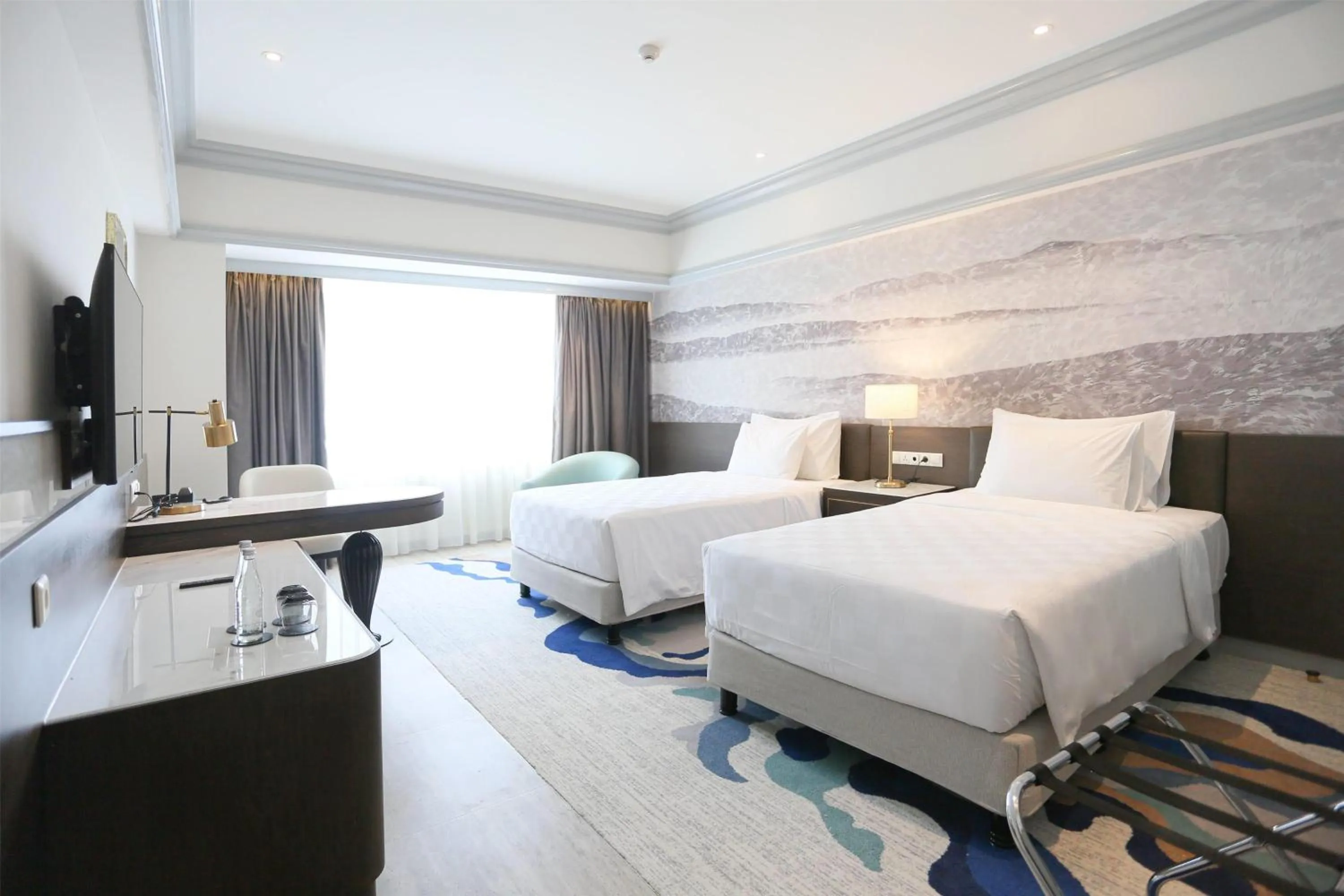 Photo of the whole room, Bed in Wyndham Casablanca Jakarta