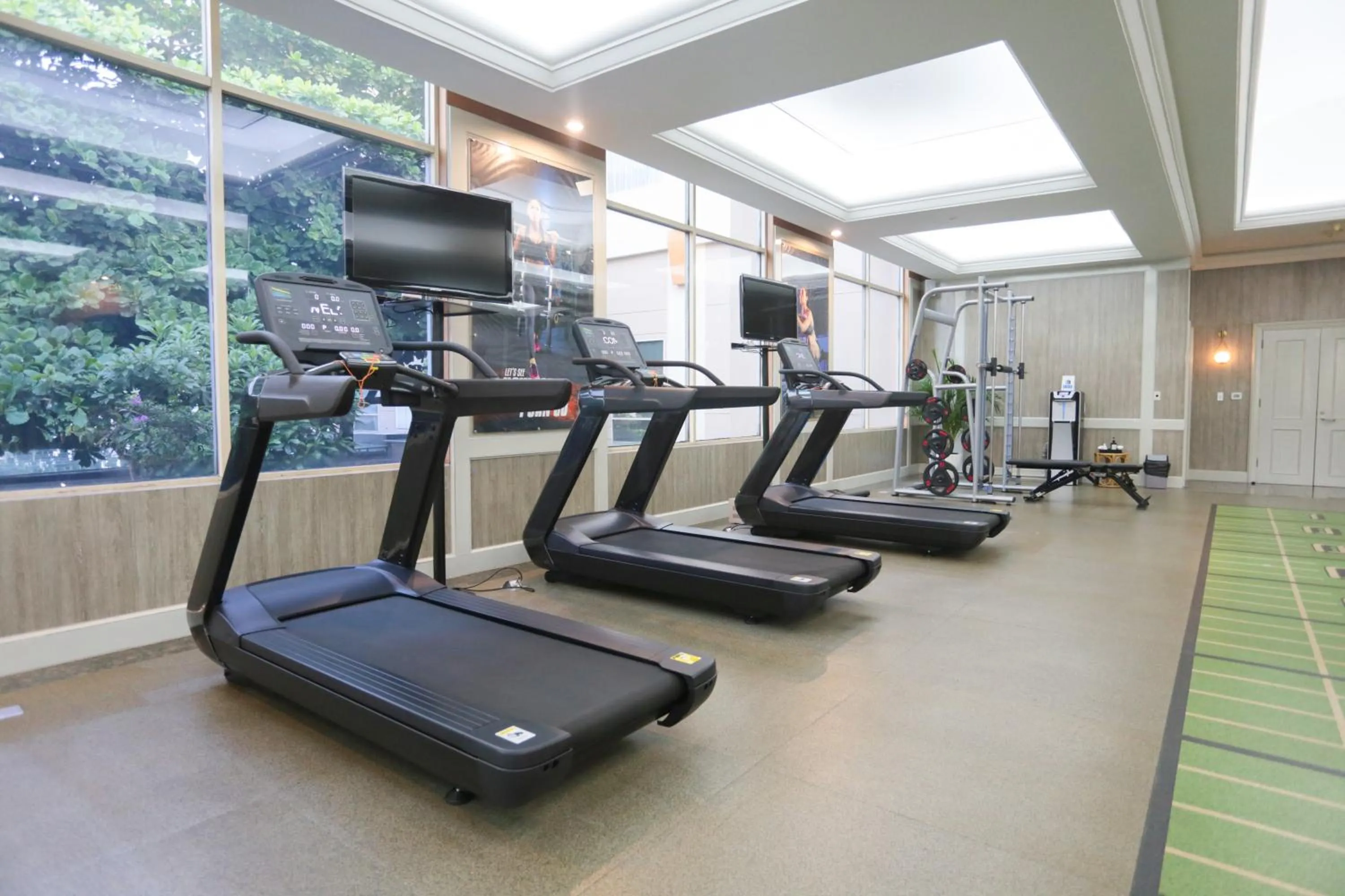 Fitness centre/facilities in Wyndham Casablanca Jakarta