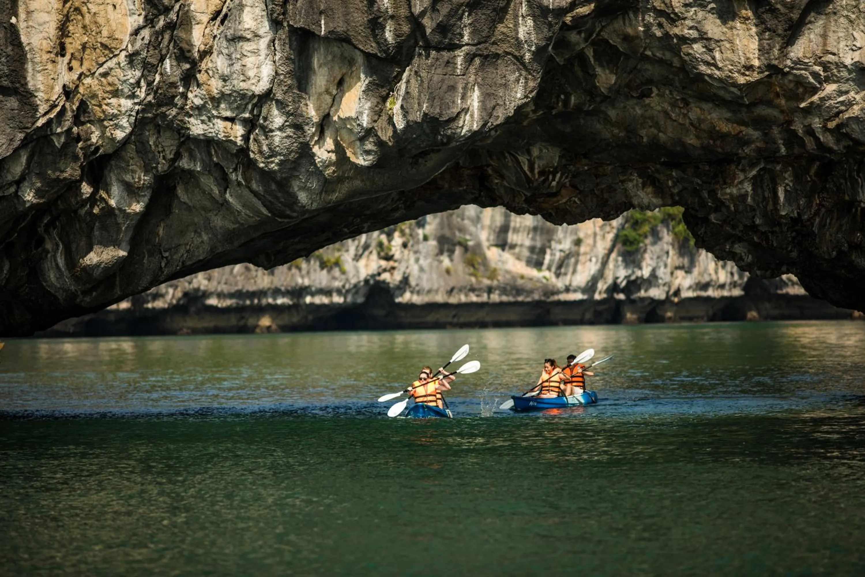 People in Bhaya Halong Cruises