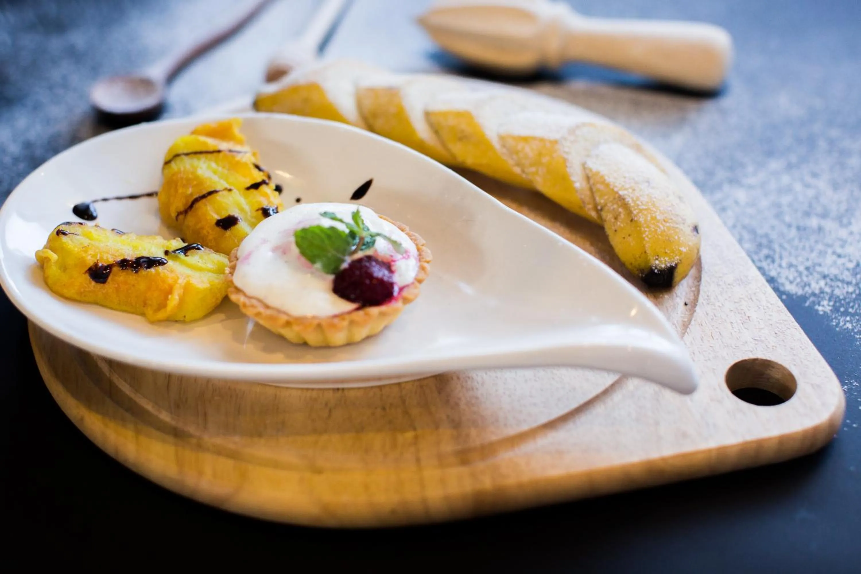 Food close-up in Bhaya Halong Cruises