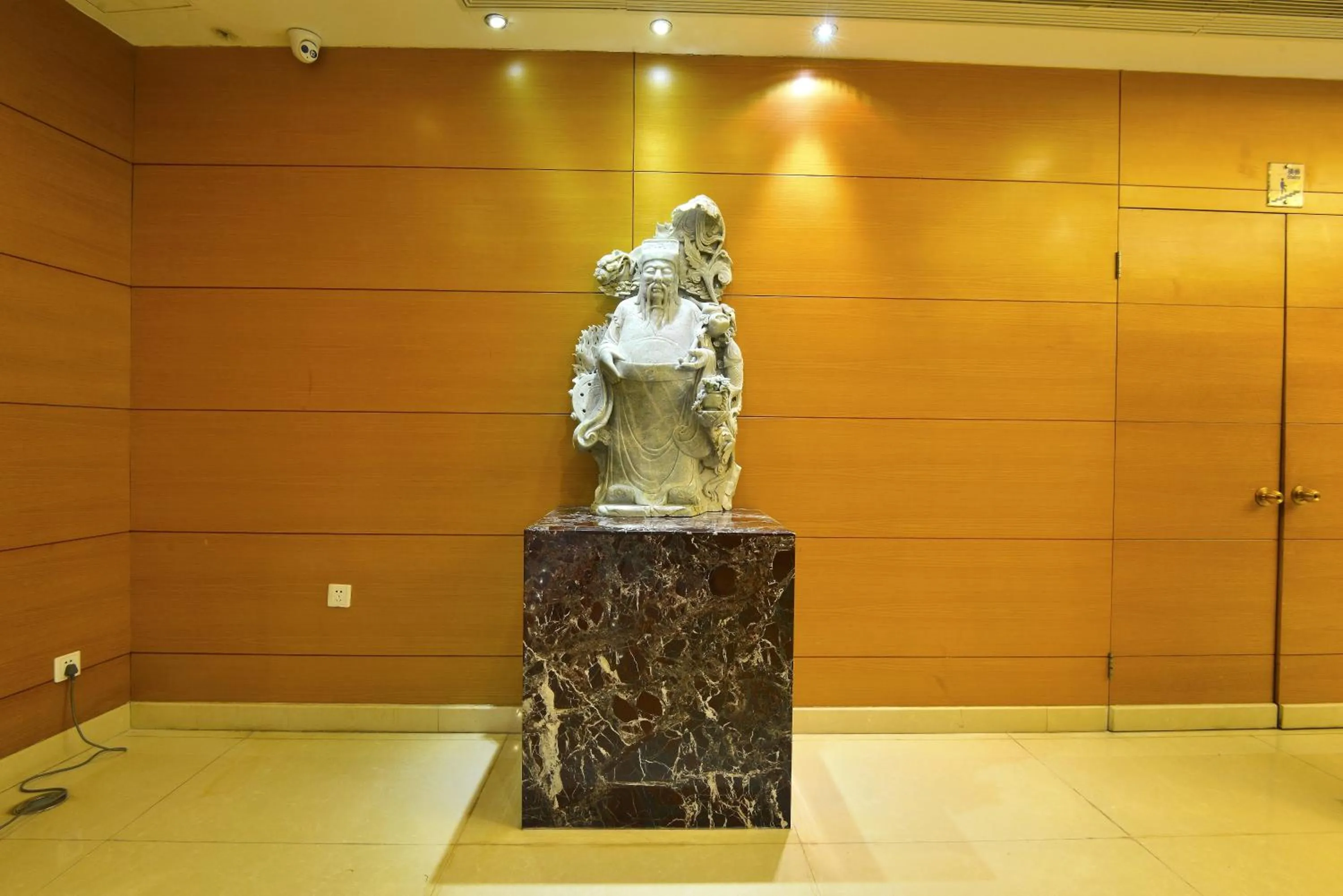 Lobby or reception in Shenzhen Sunon Hotel,Dongmen (Formerly Sunon Holiday Villa Hotel)