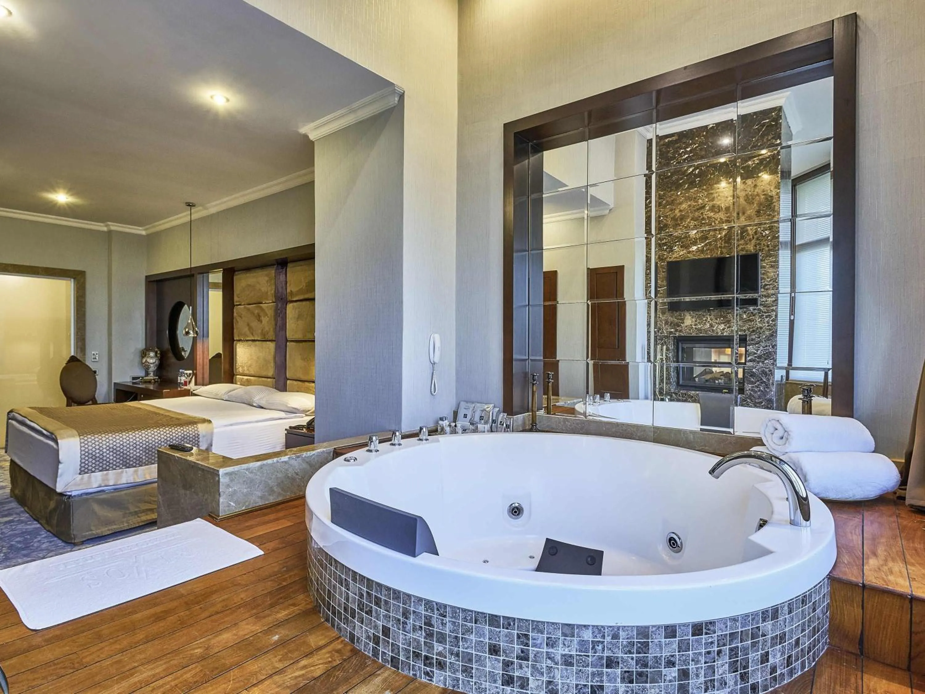 Bedroom in Rixos President Hotel Astana