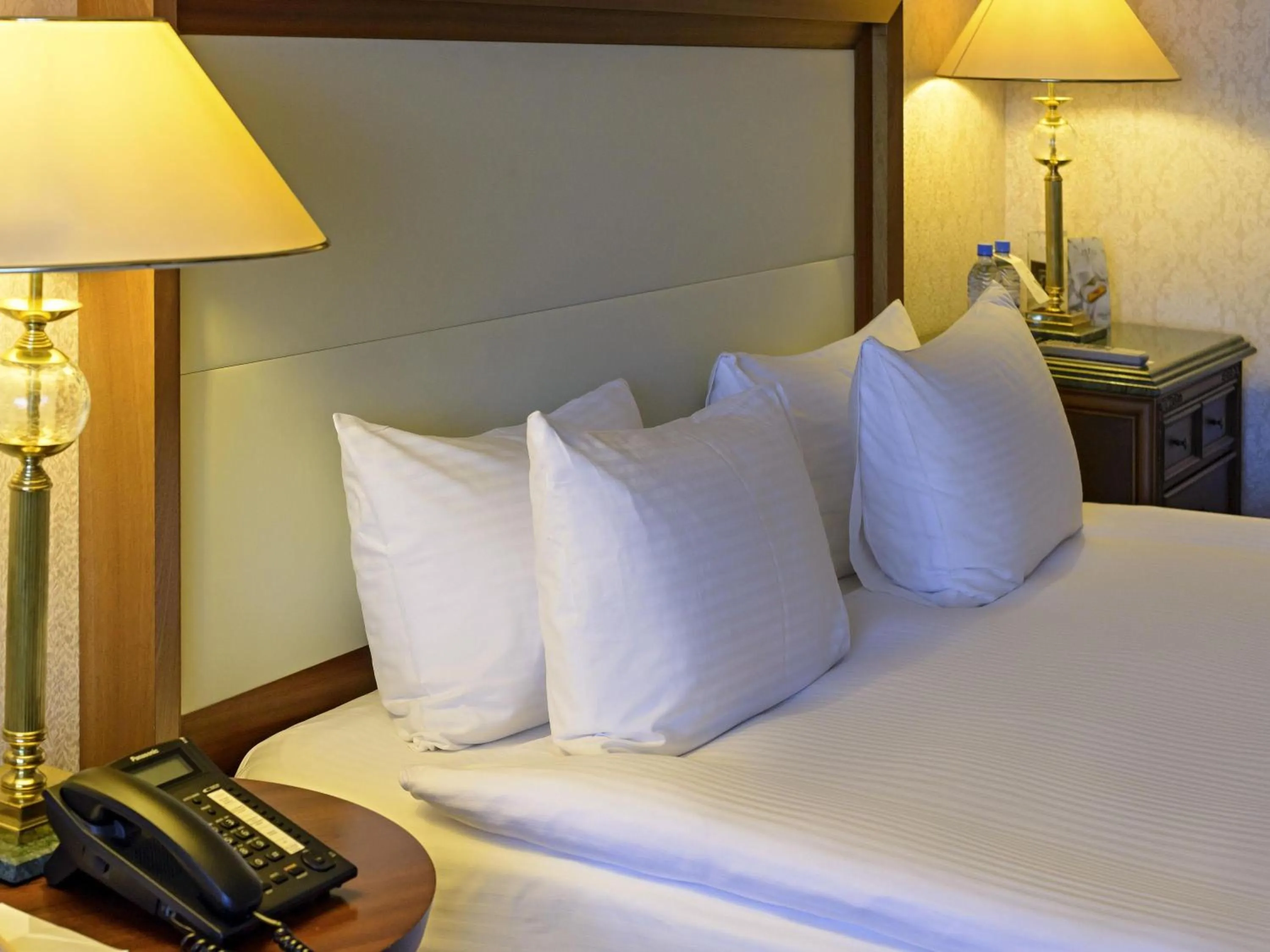 Bedroom, Bed in Rixos President Hotel Astana