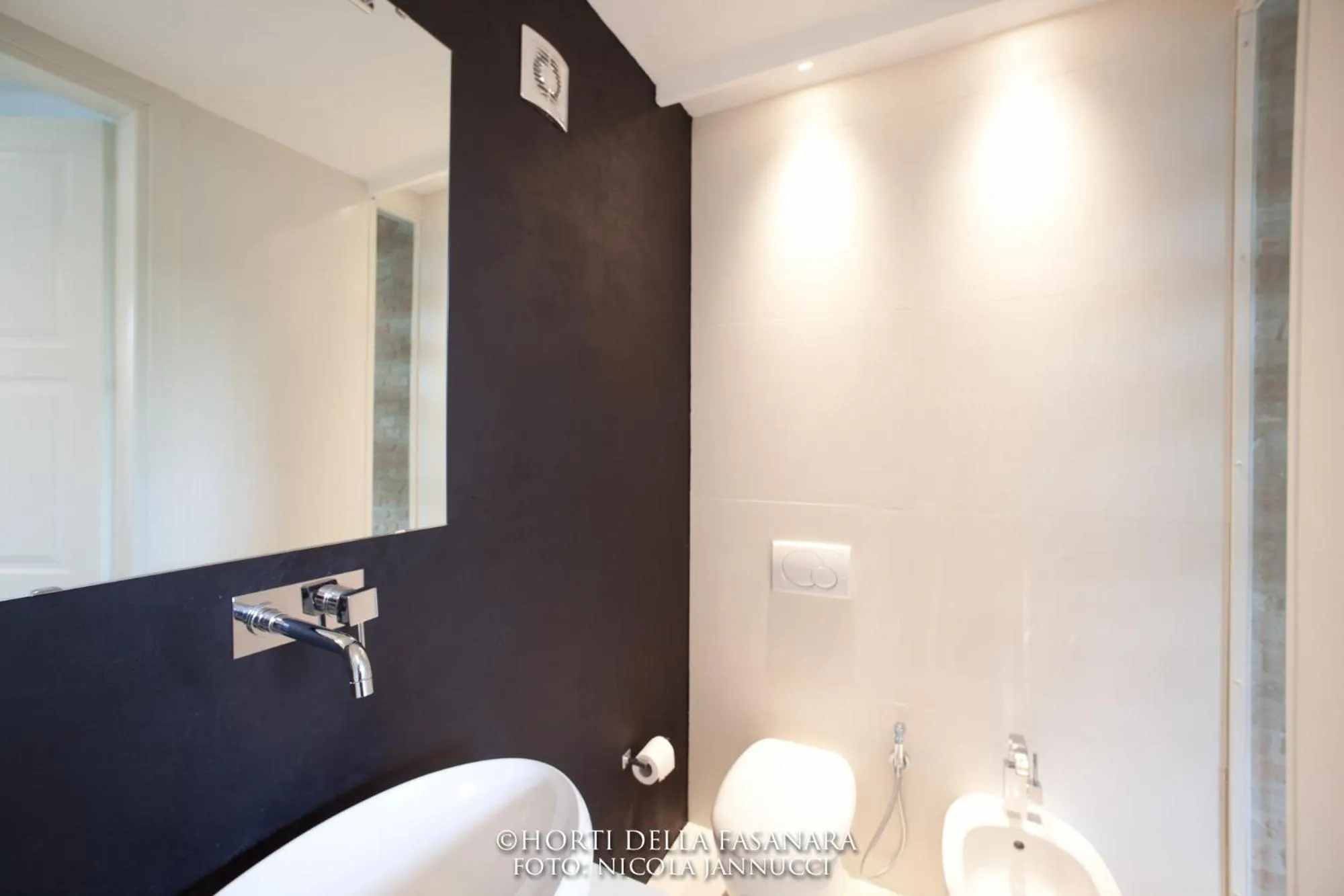 Bathroom in Horti Della Fasanara